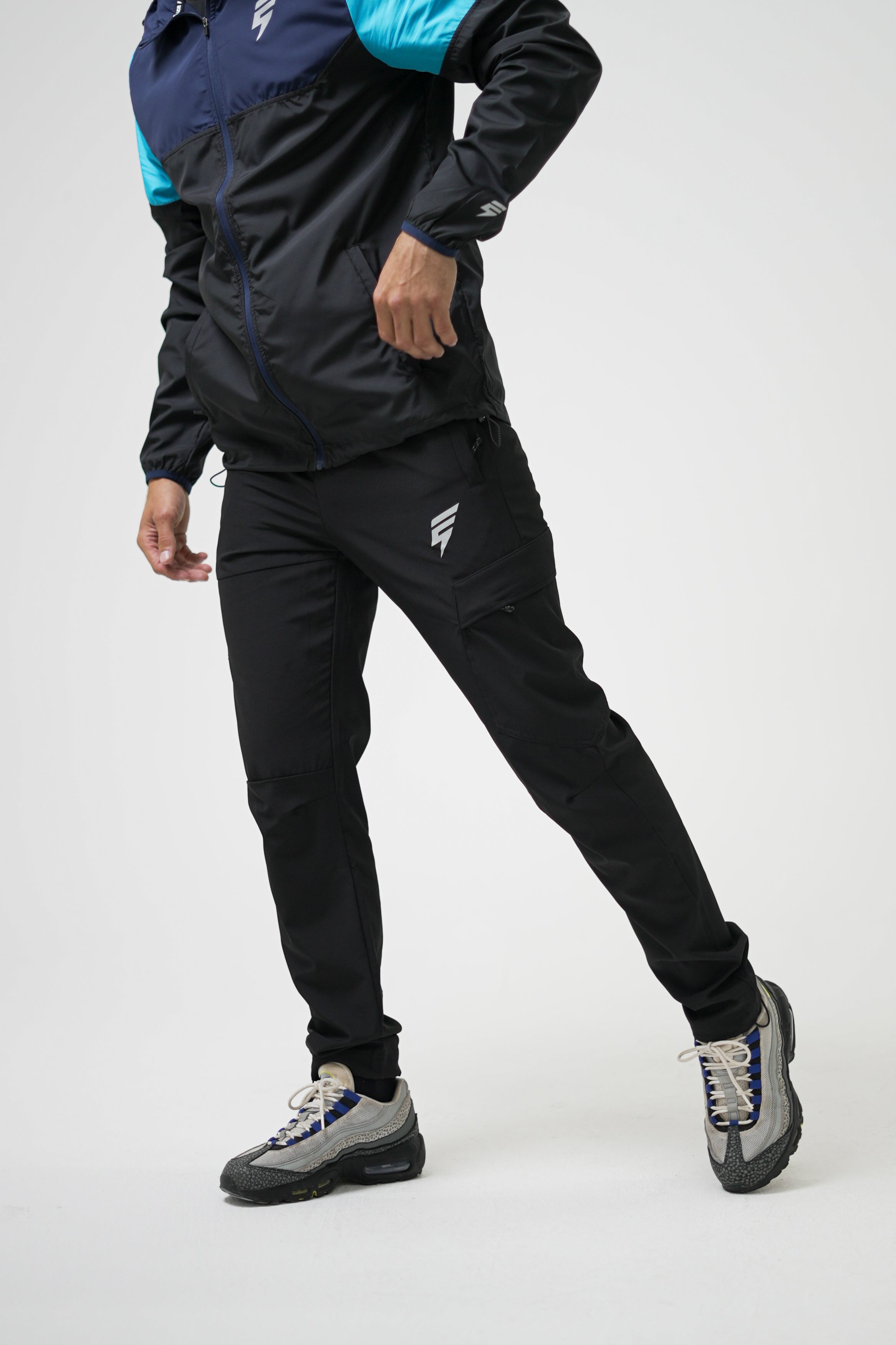 CORE CARGO PANT - BLACK