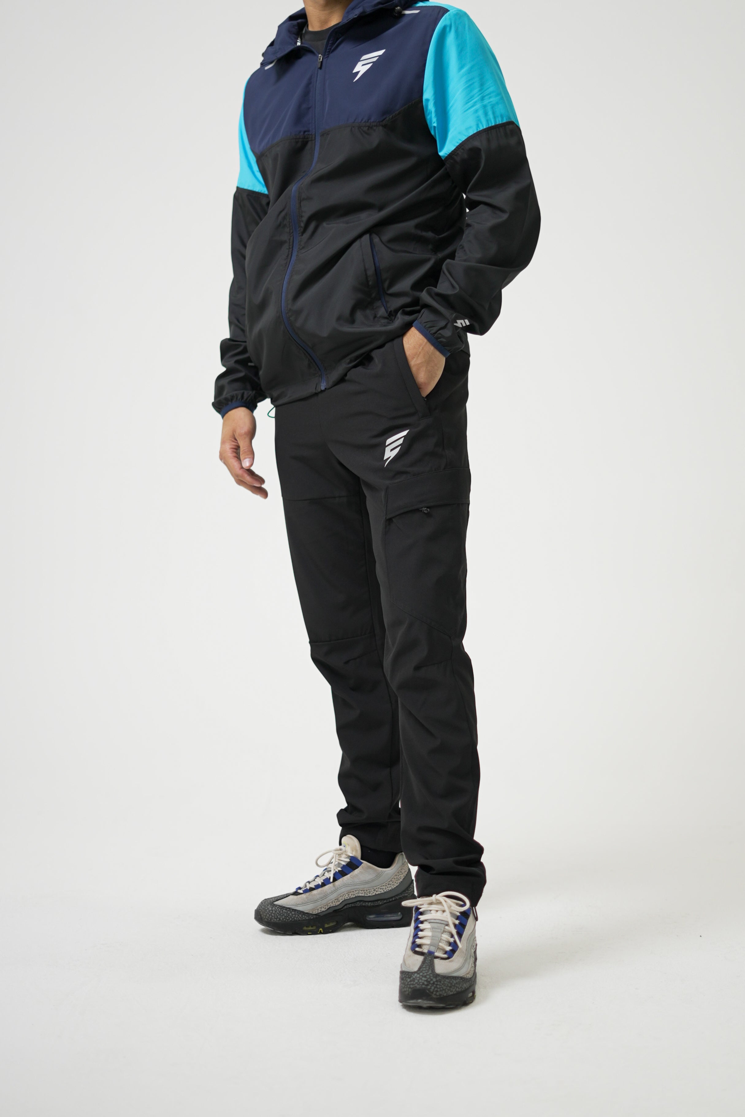 CORE CARGO PANT - BLACK