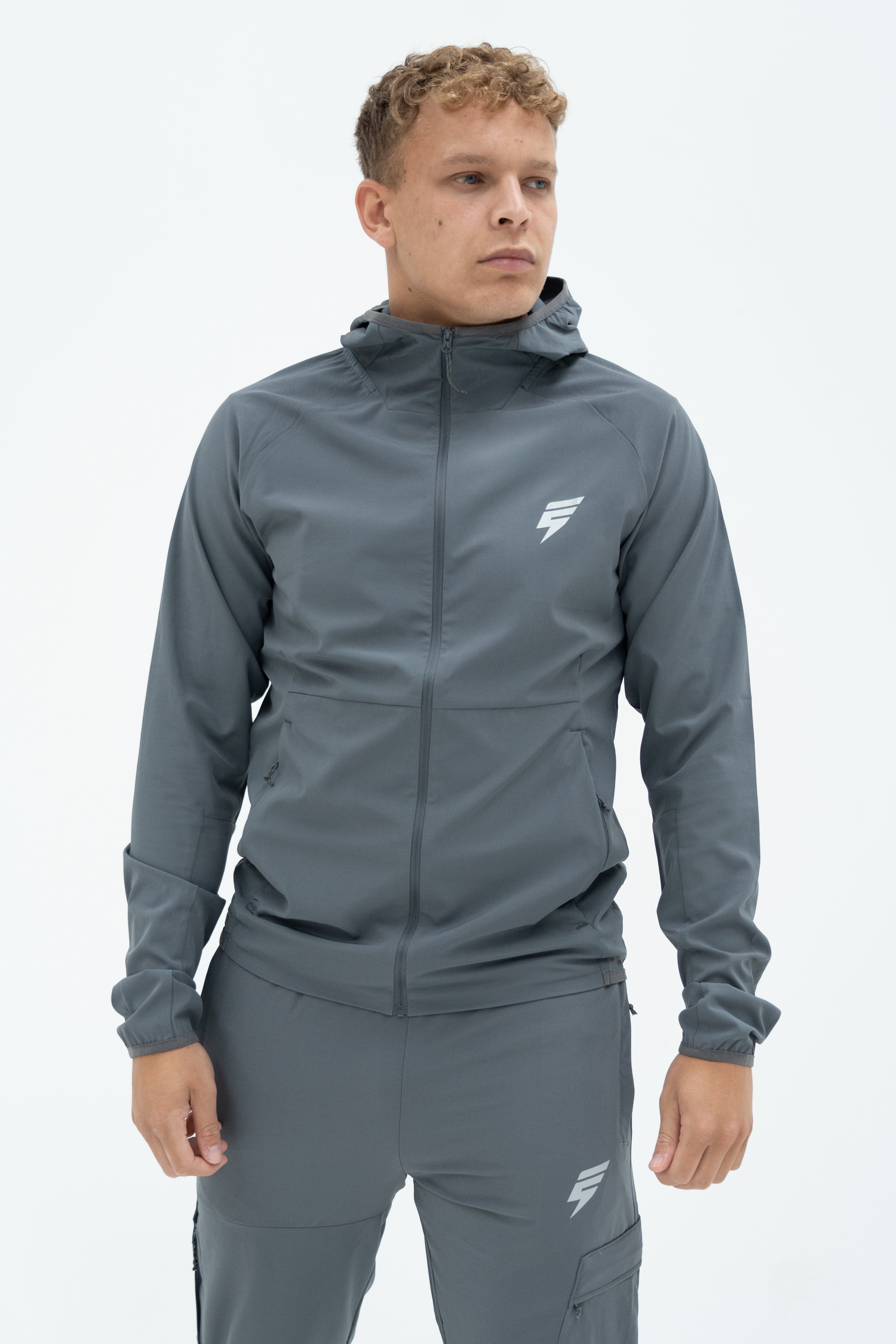 CORE TRACKSUIT - GREY