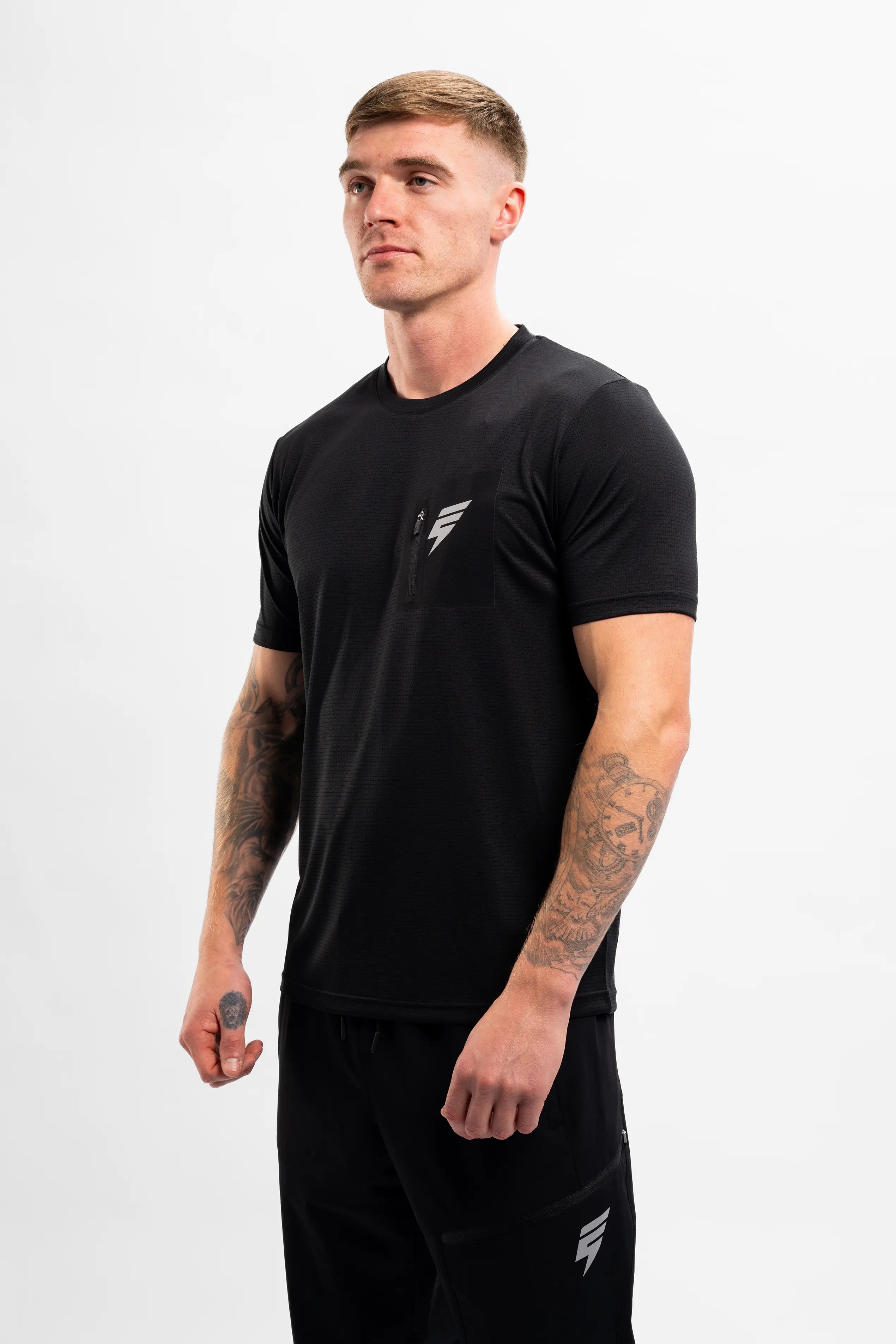 APEX TEE - BLACK