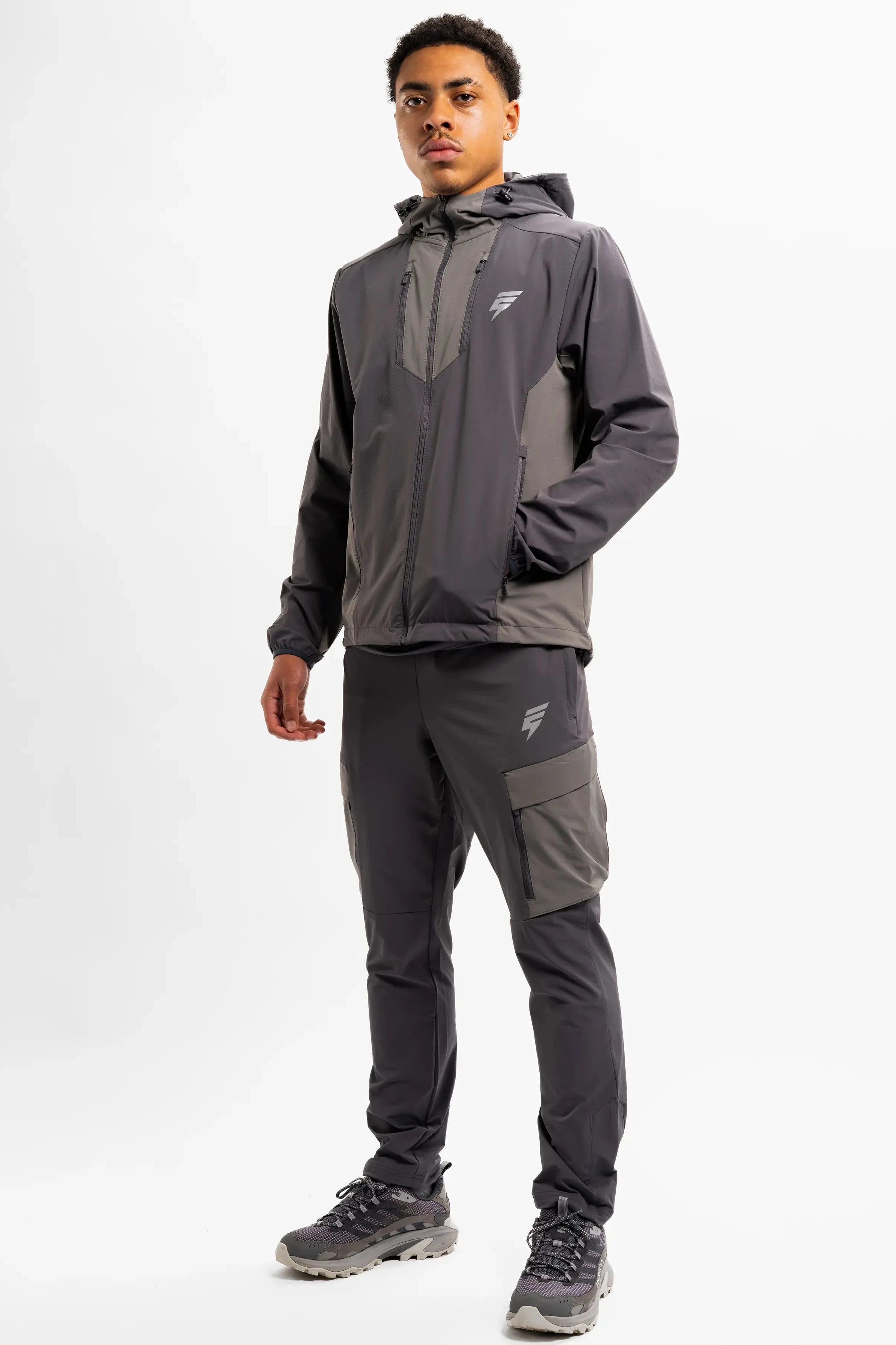 PEAK TRACKSUIT - COAL/GREY