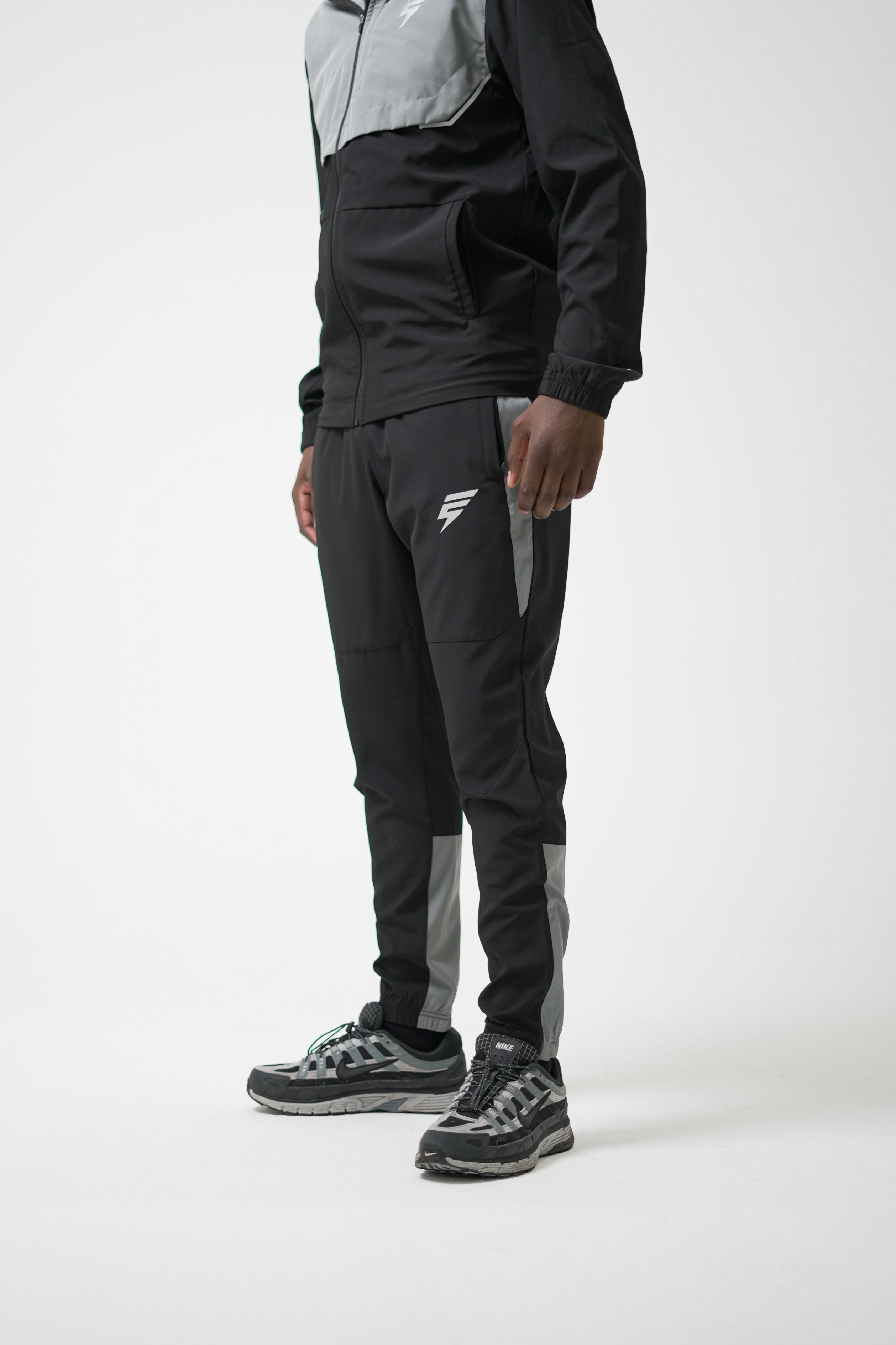 TRACK PANTS - BLACK/LIGHT GREY