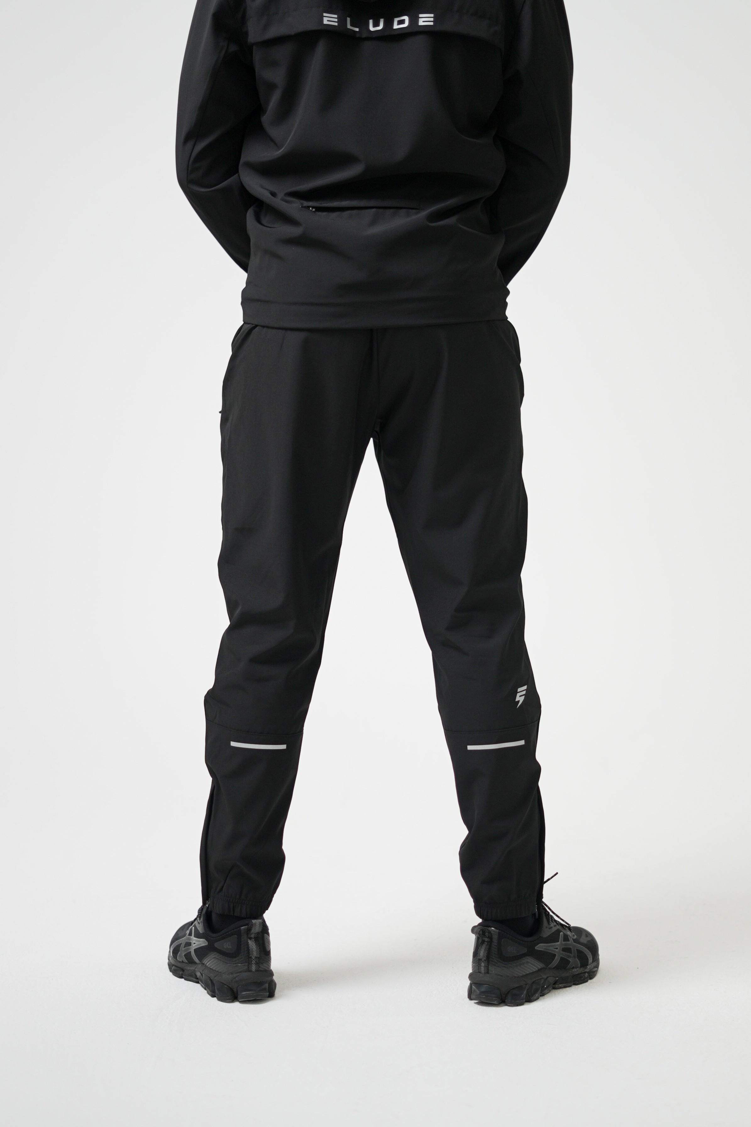 TRACK PANTS - BLACK