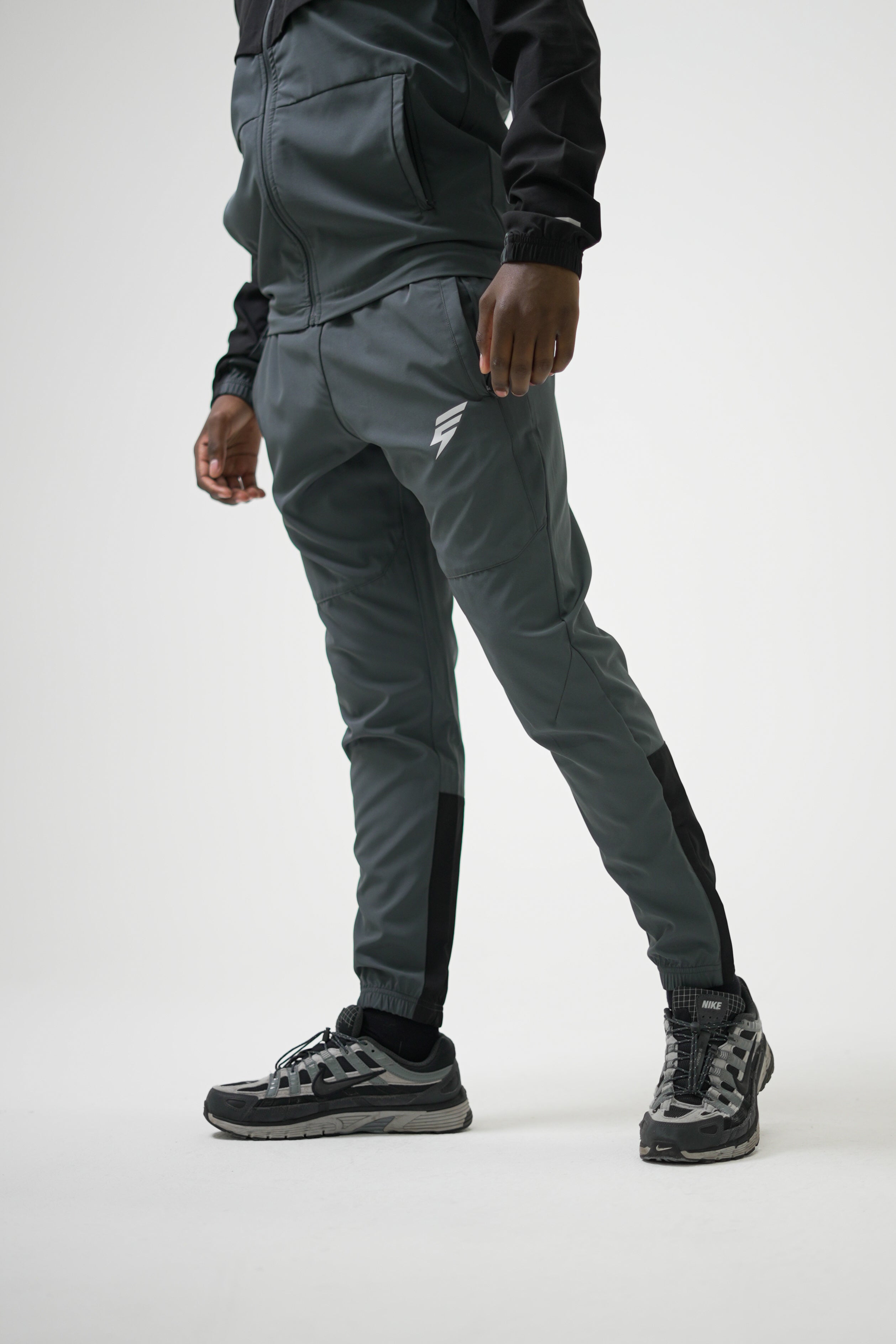 TRACK PANTS - COAL/BLACK