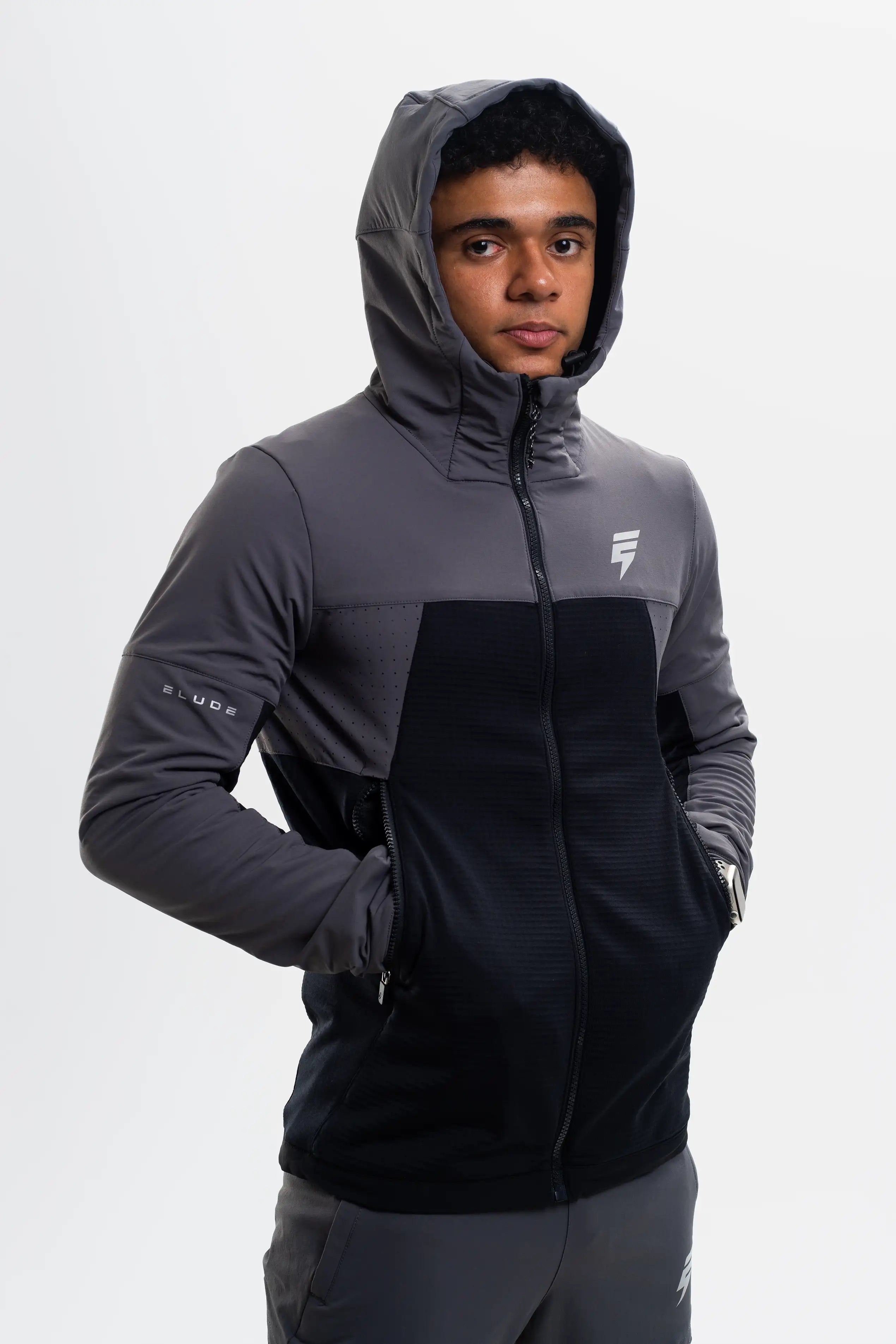 DELTA TRAIL TRACKSUIT - COAL/BLACK