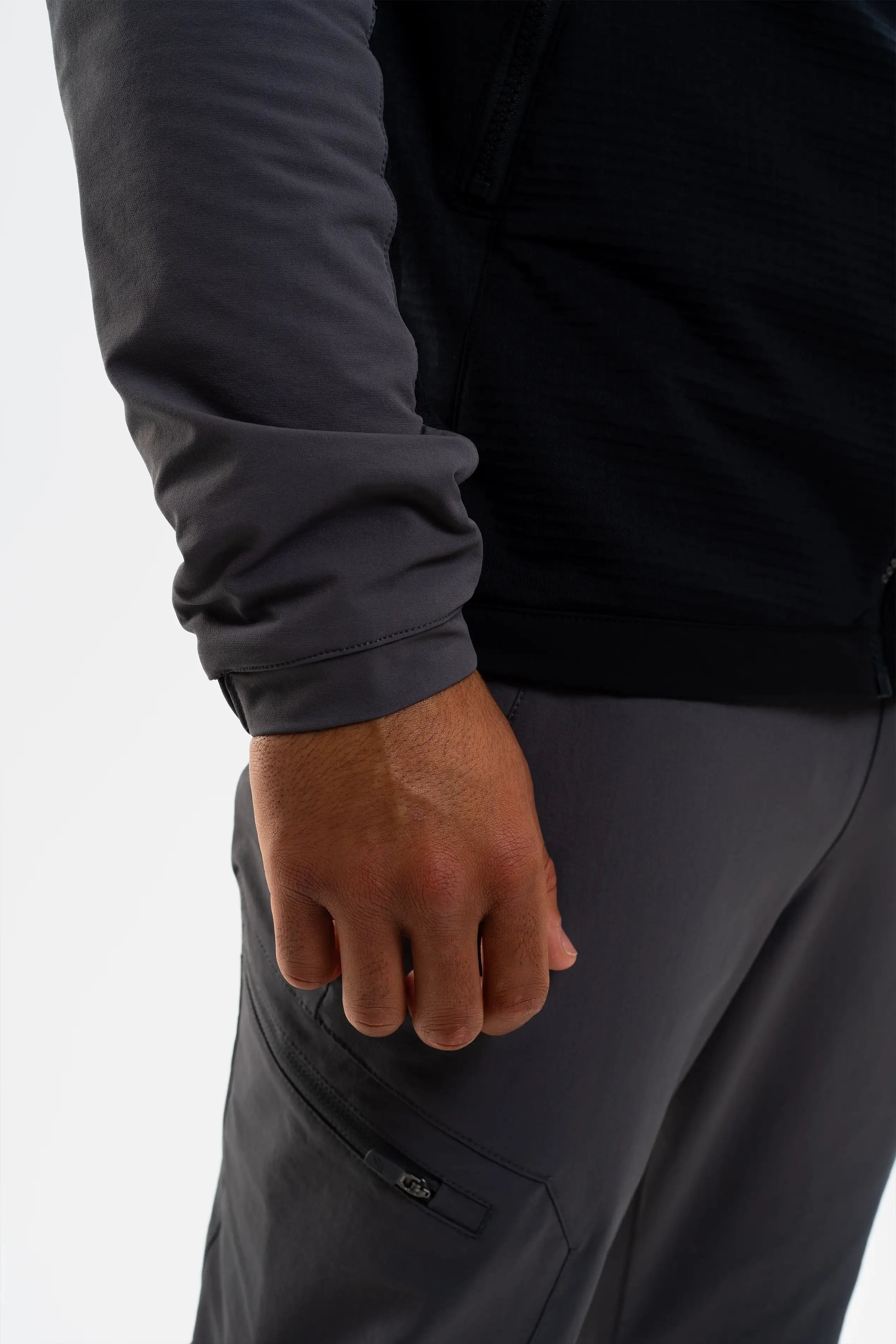 DELTA JACKET - GREY/BLACK