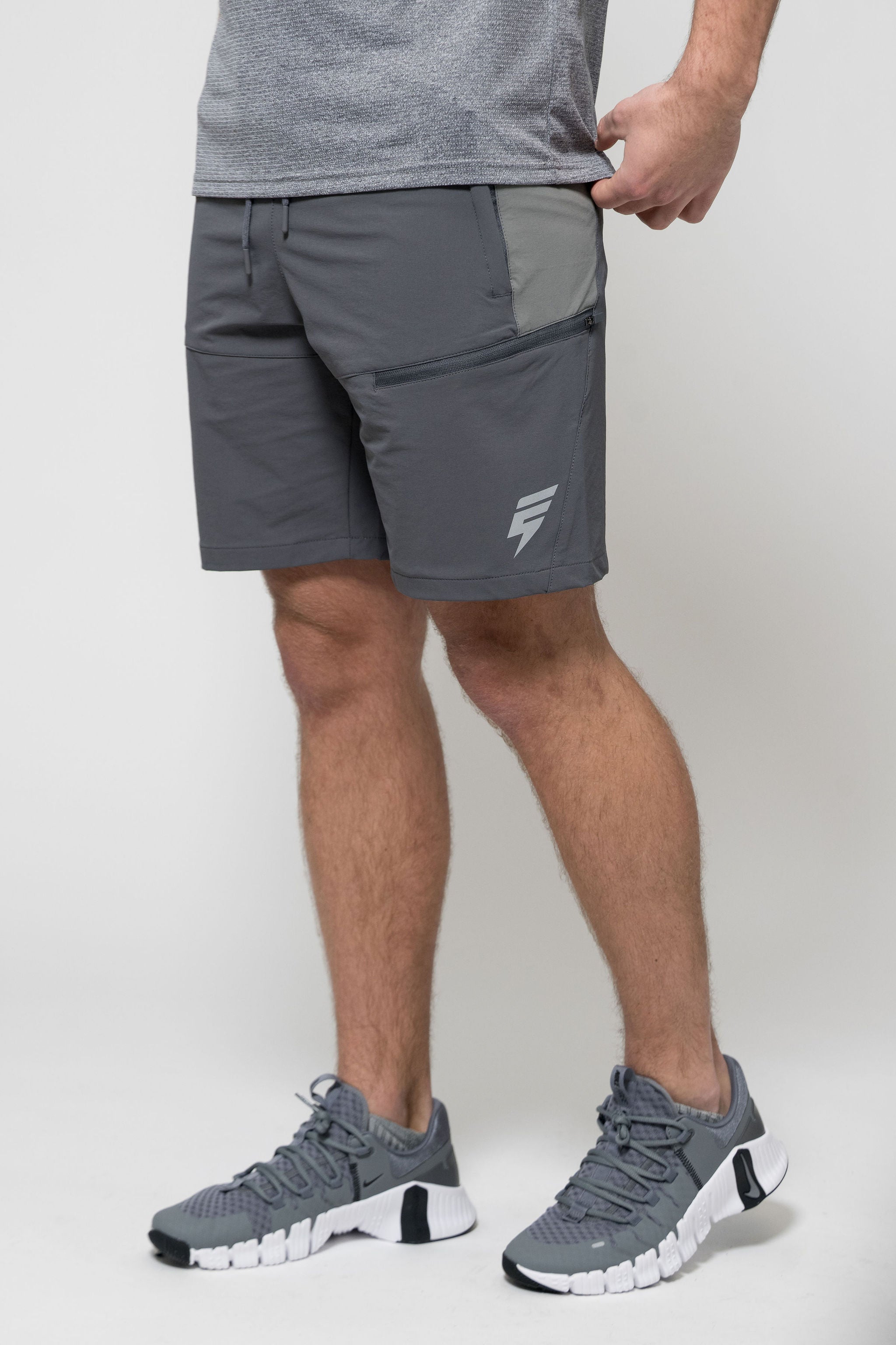 APEX SHORT - COAL/GREY