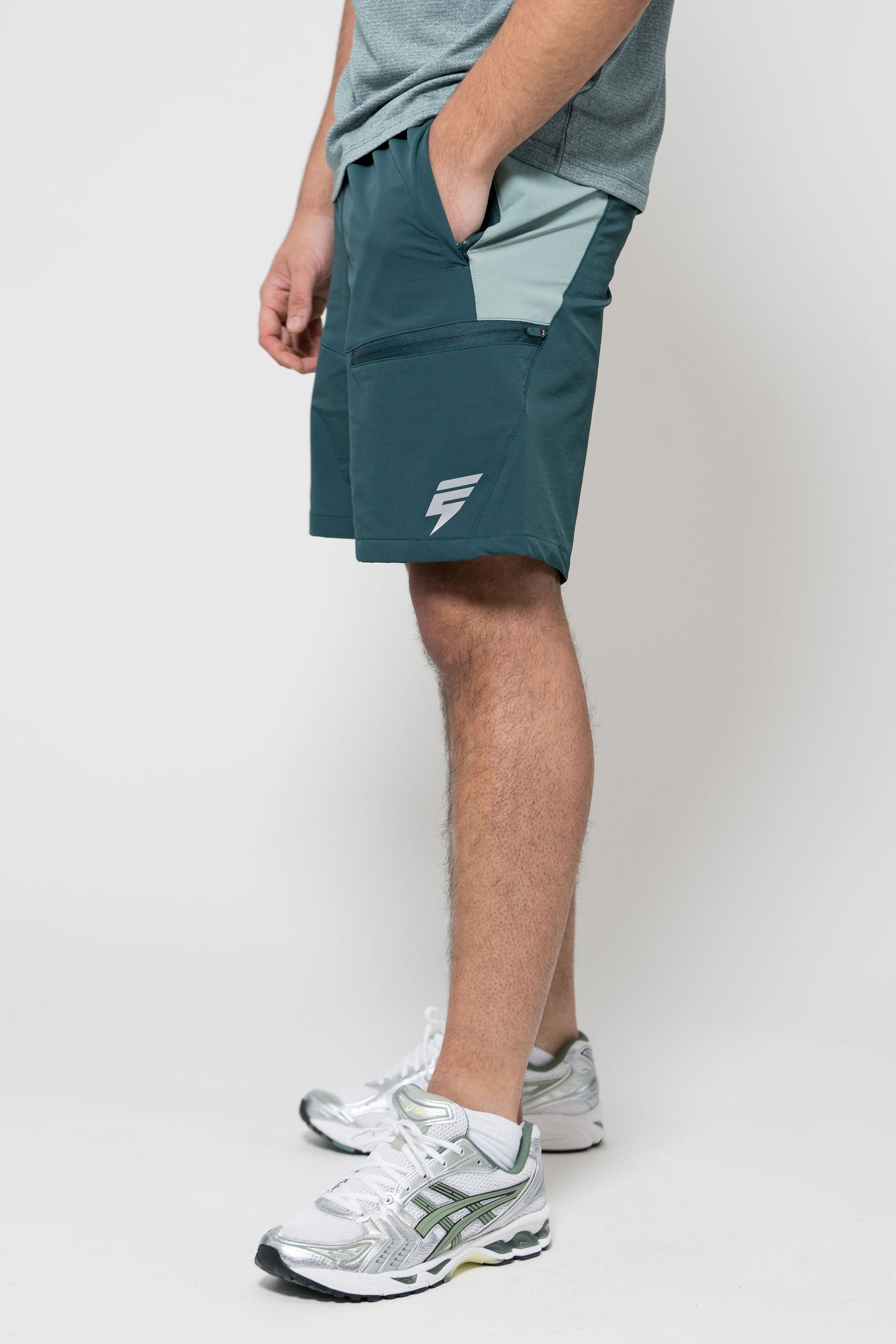 APEX SHORT - TEAL/FOREST GREEN