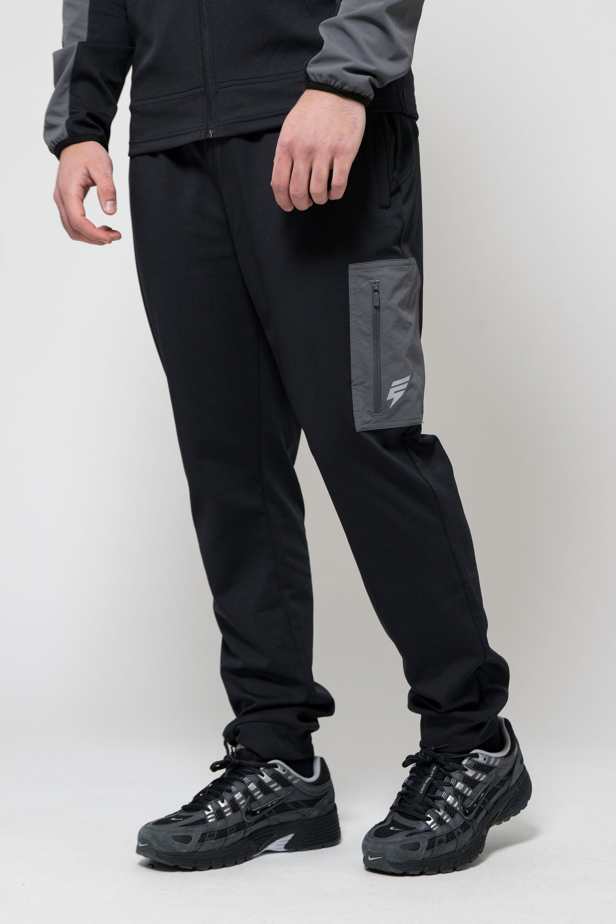 PATCH PANT - BLACK/GREY