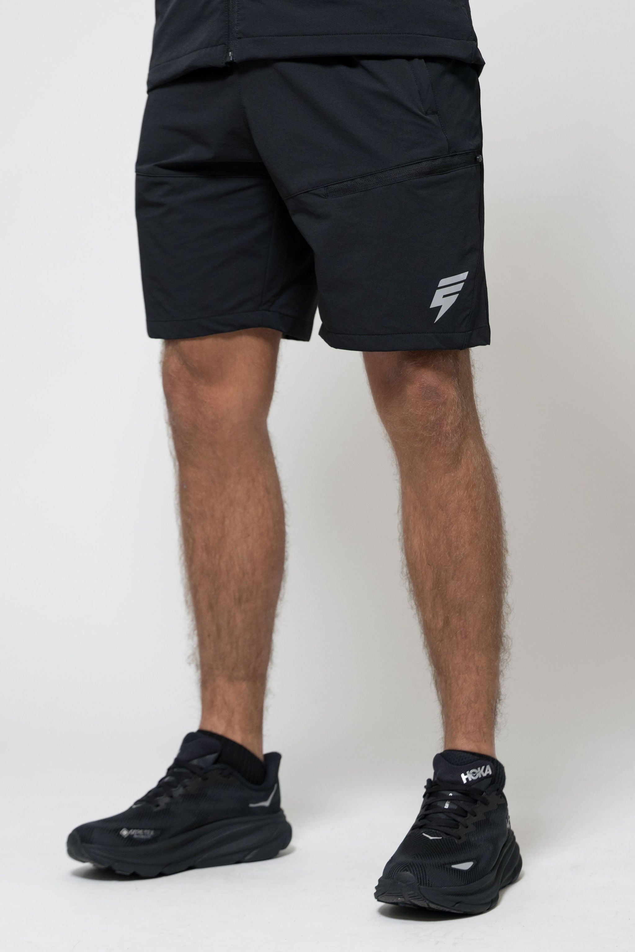 APEX SHORT - BLACK