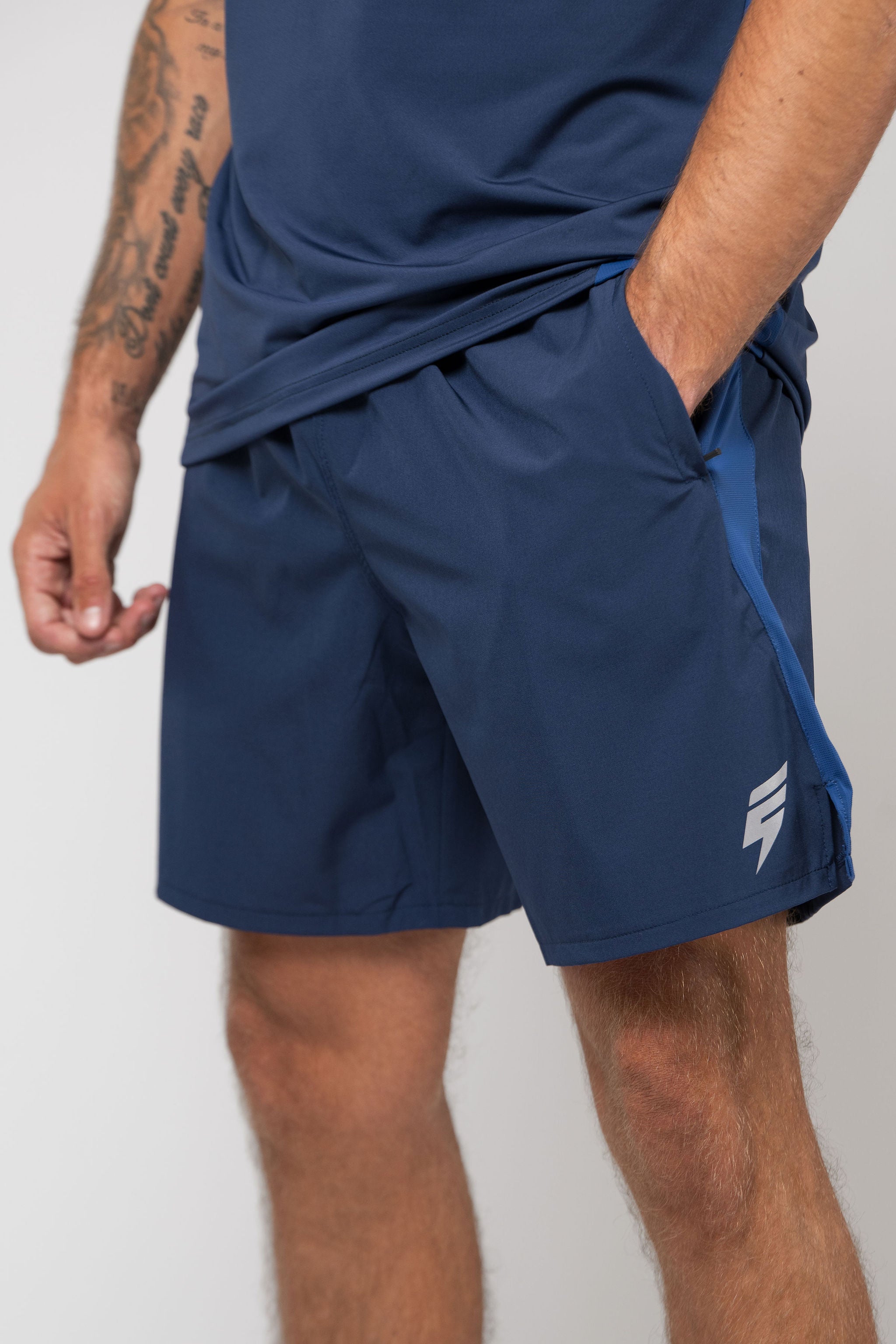 BREATHE SHORT SET - NAVY/BLUE