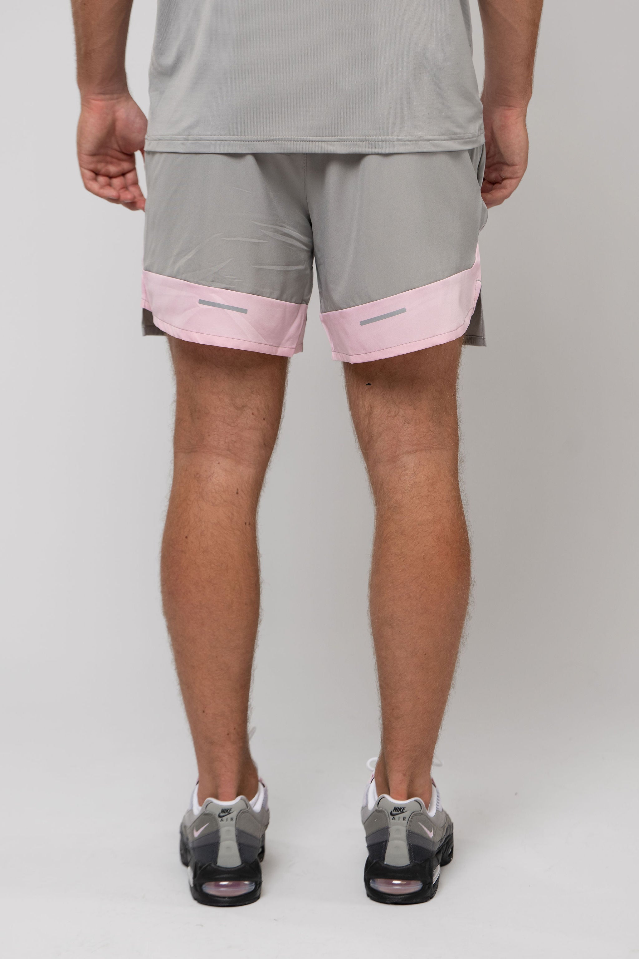TRACK SHORT - GREY/PINK