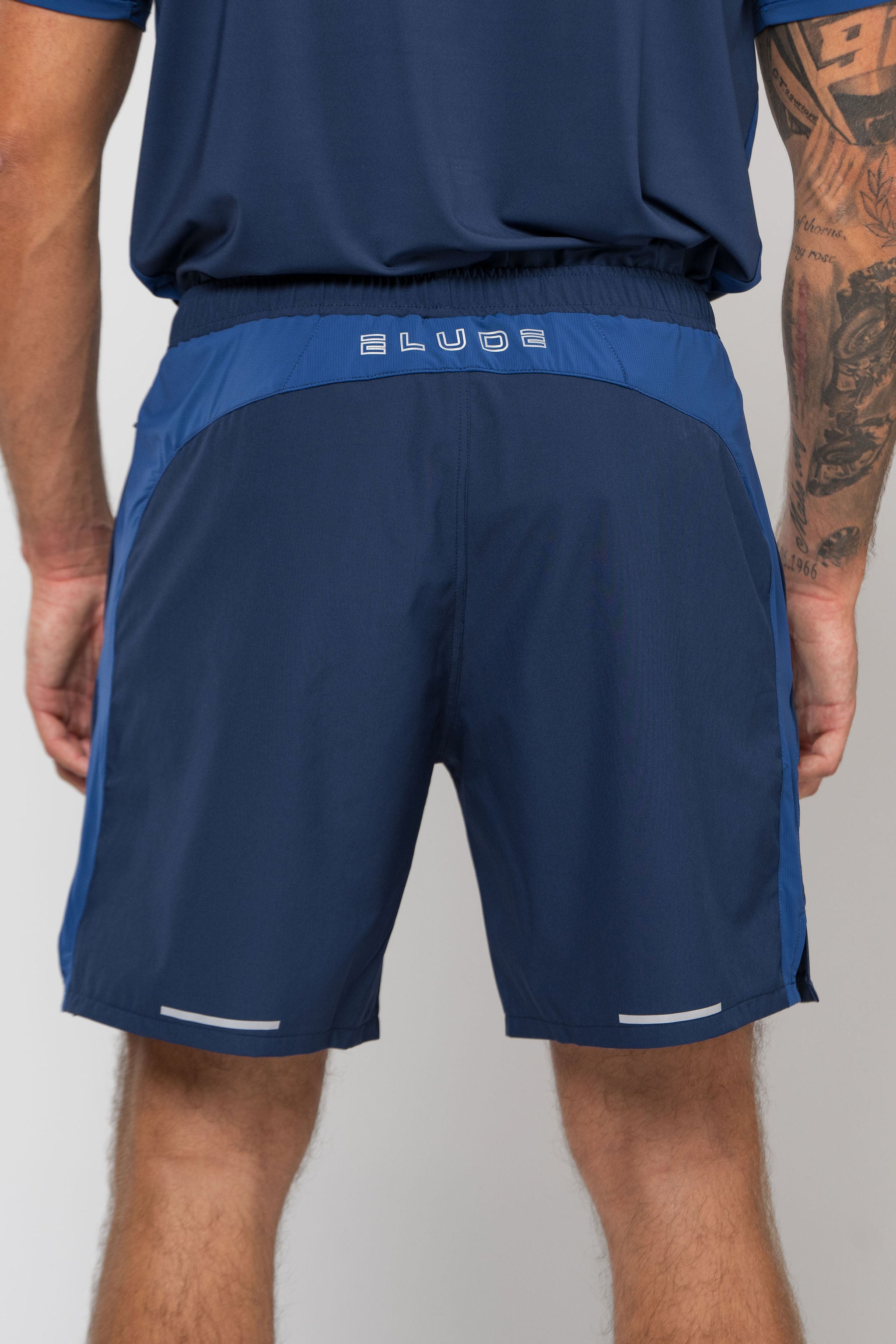 BREATHE SHORT SET - NAVY/BLUE