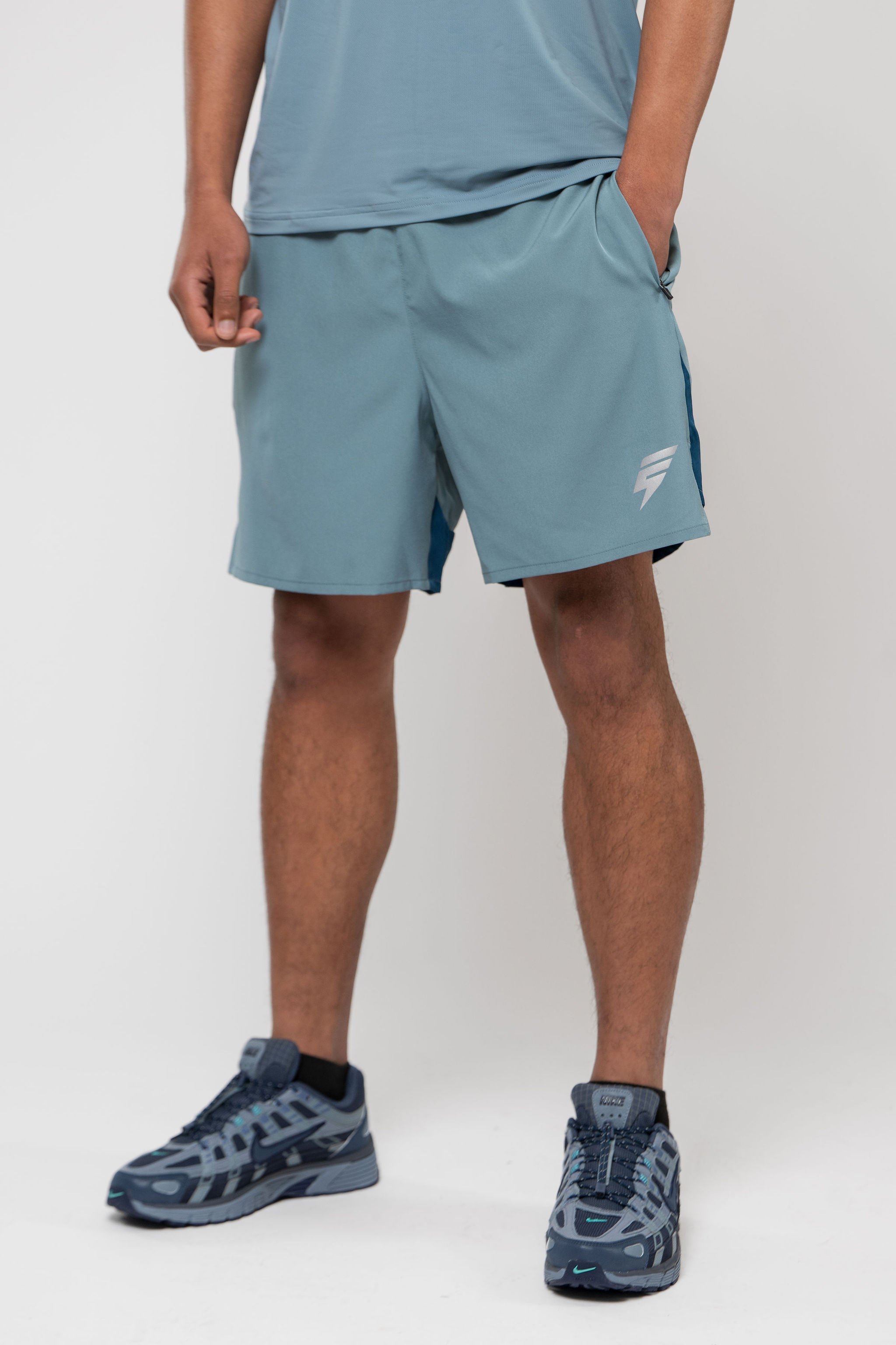 TRACK SHORT - TEAL