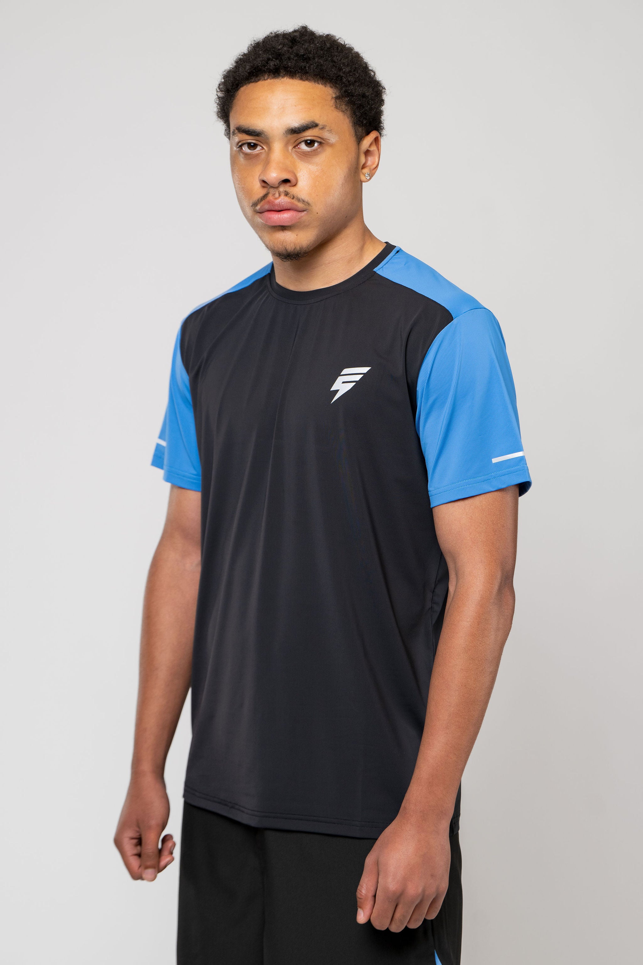 TRACK TEE - BLACK/NAUTICAL BLUE