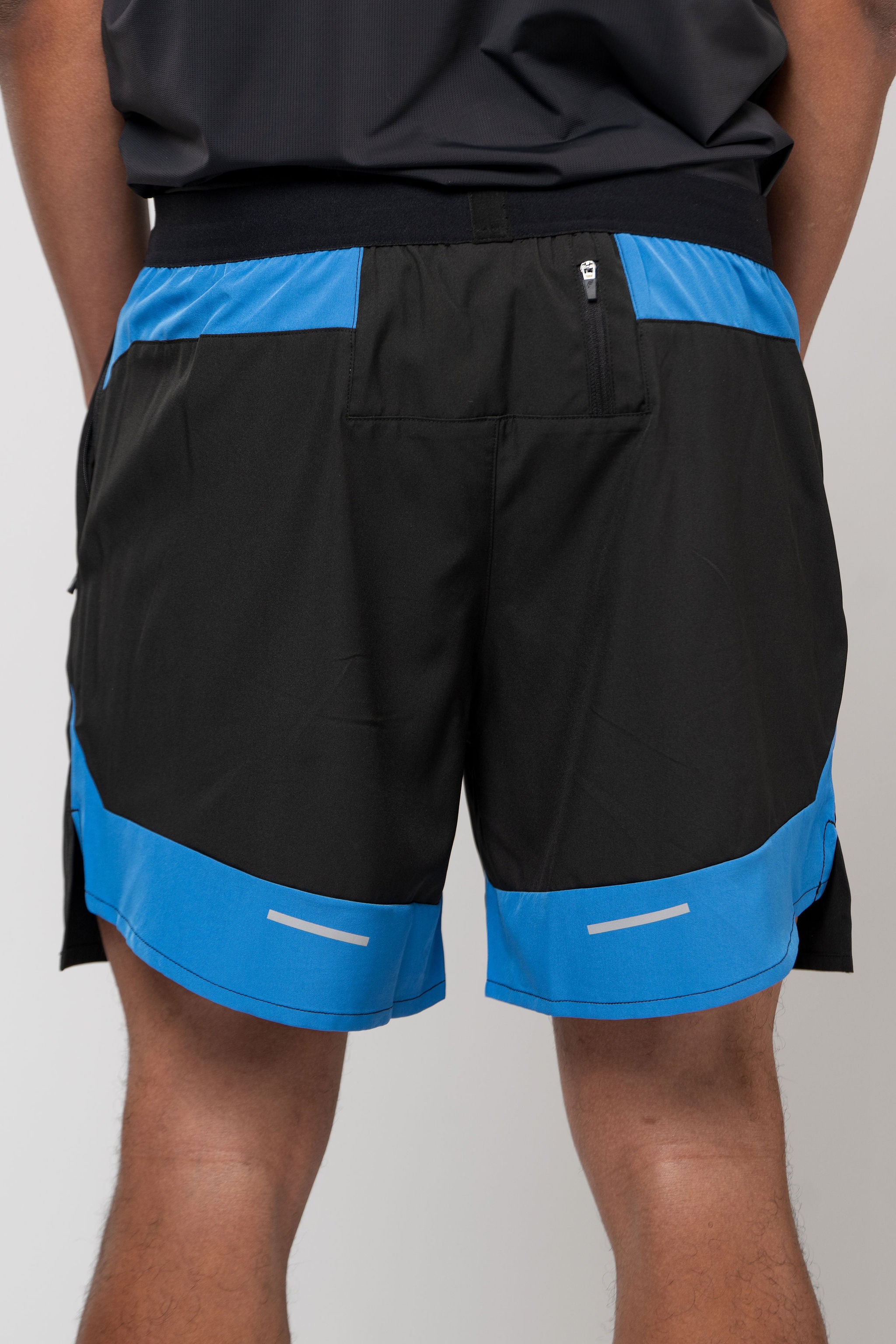TRACK SHORT - BLACK/NAUTICAL BLUE