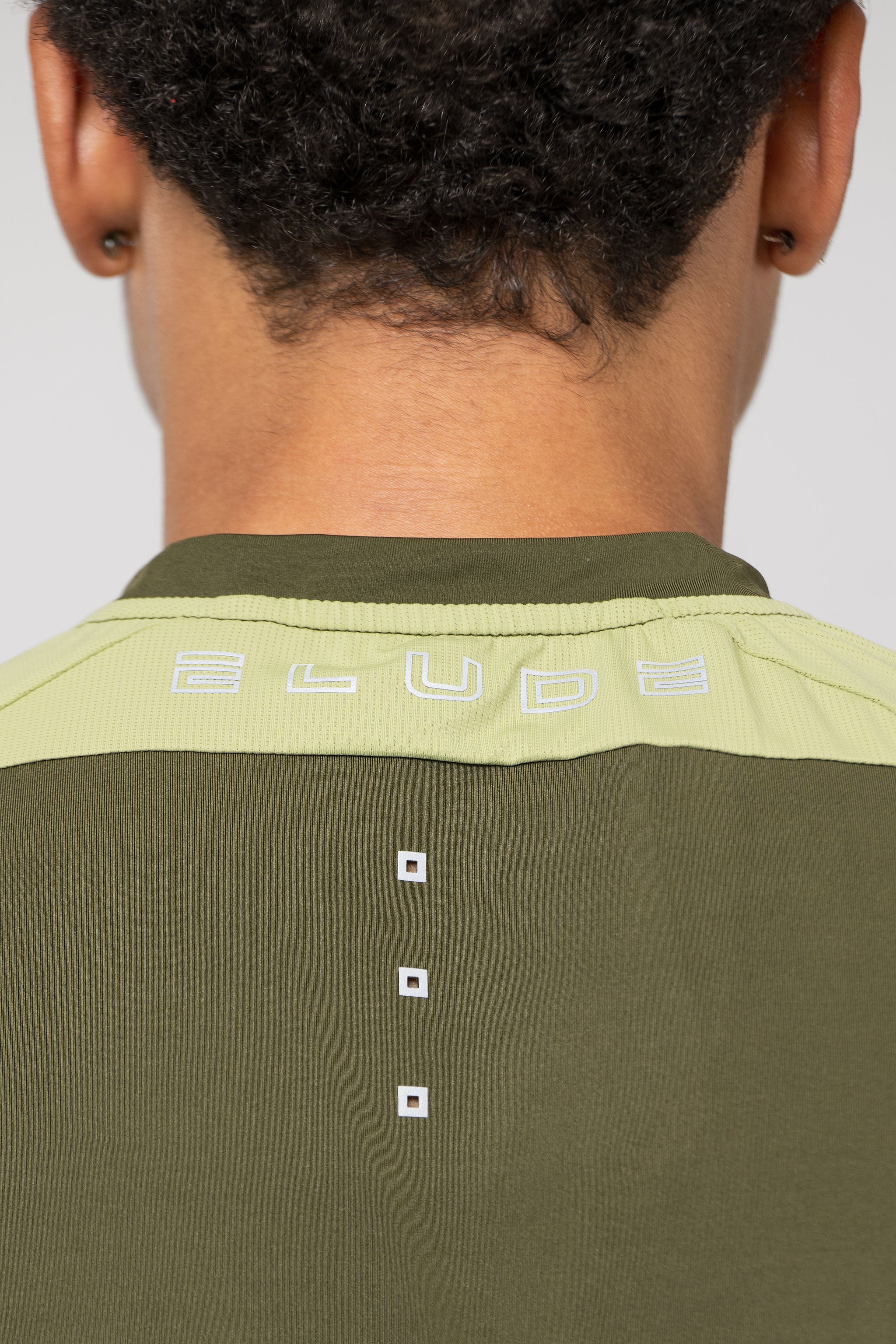 BREATHE SHORT SET - KHAKI/GREEN