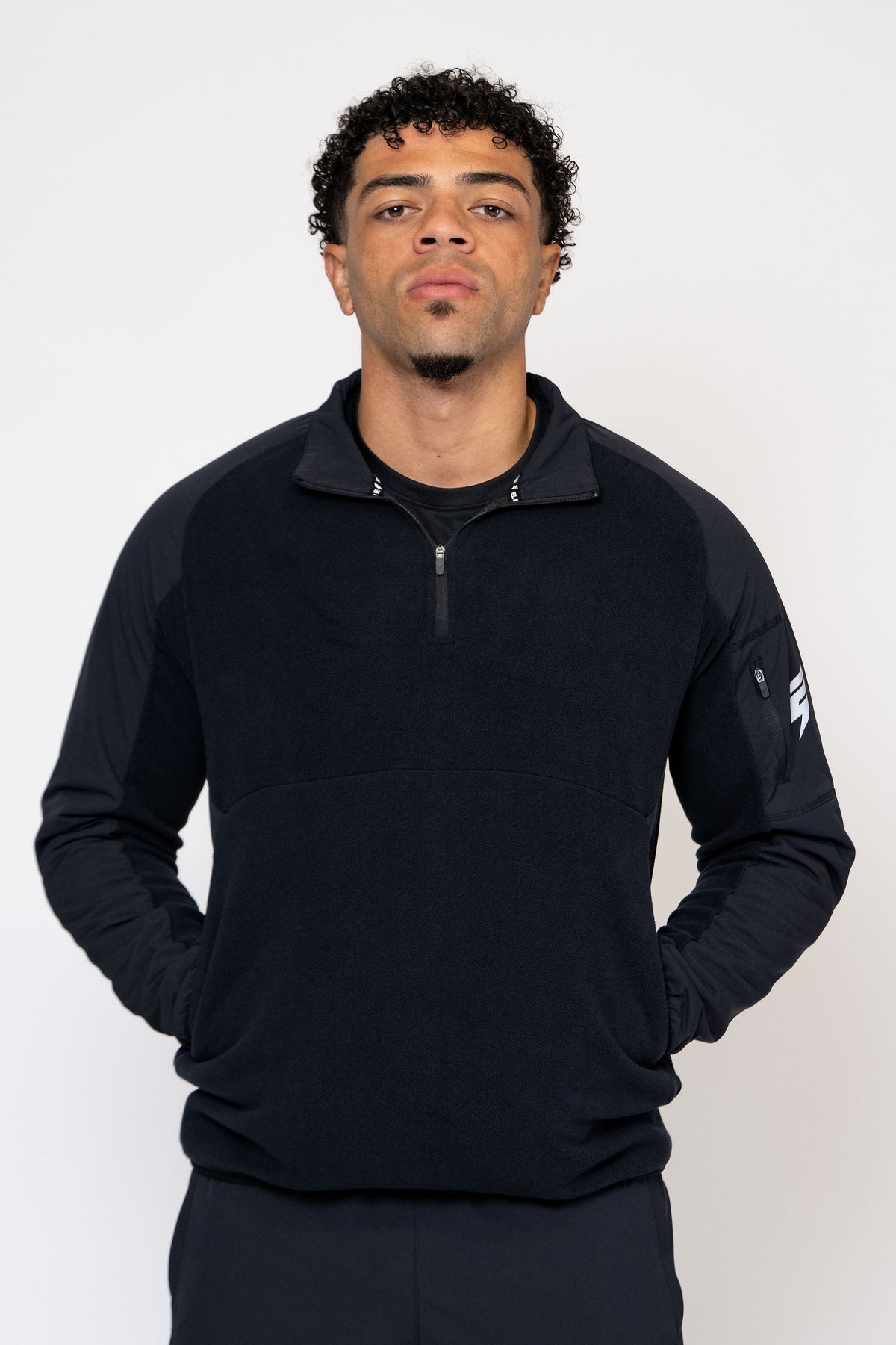 TRAIL FLEECE 1/4 ZIP - BLACK