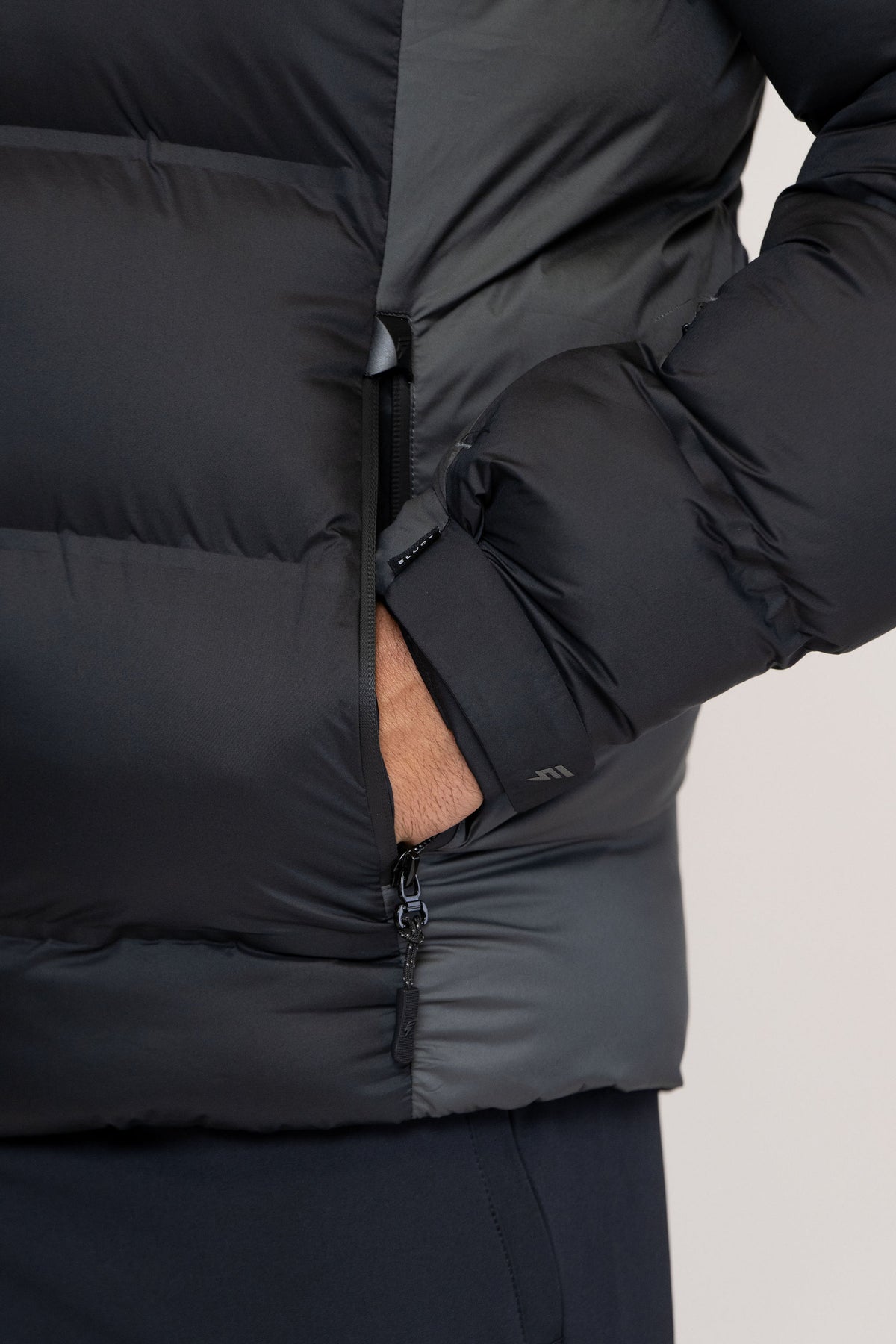 ARCTIC COAT - BLACK/DARK GREY
