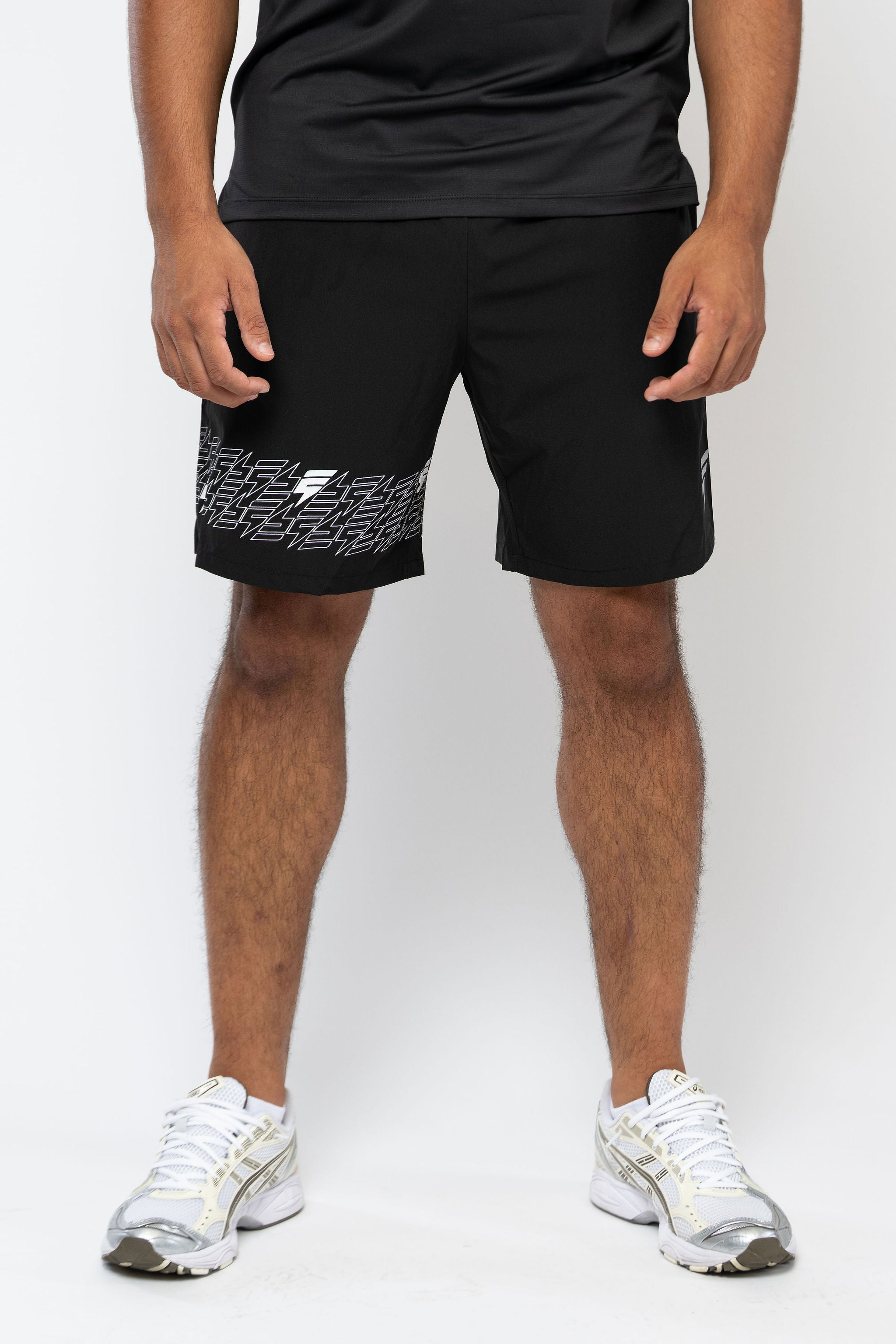 ICON SHORTS - BLACK/WHITE