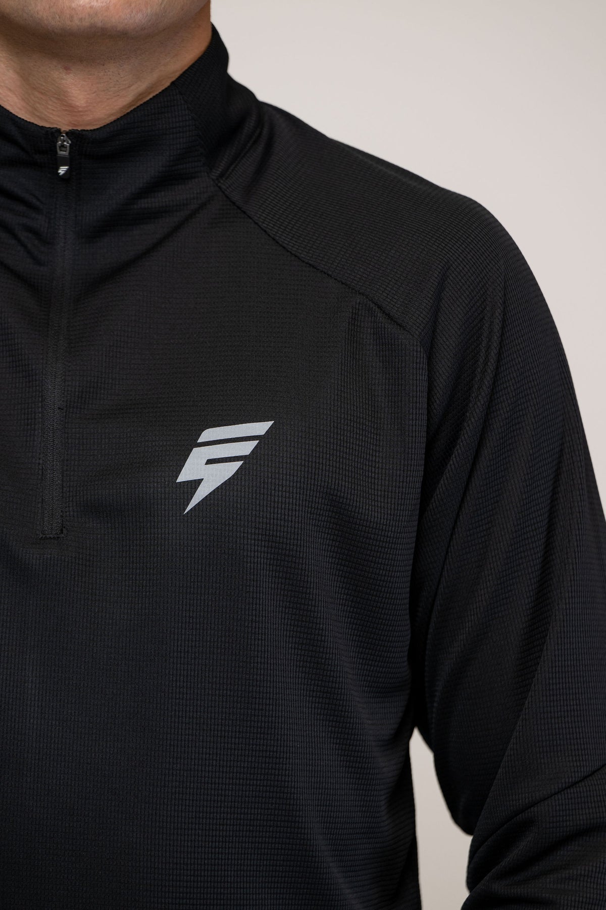 LYNK 1/2 ZIP - BLACK