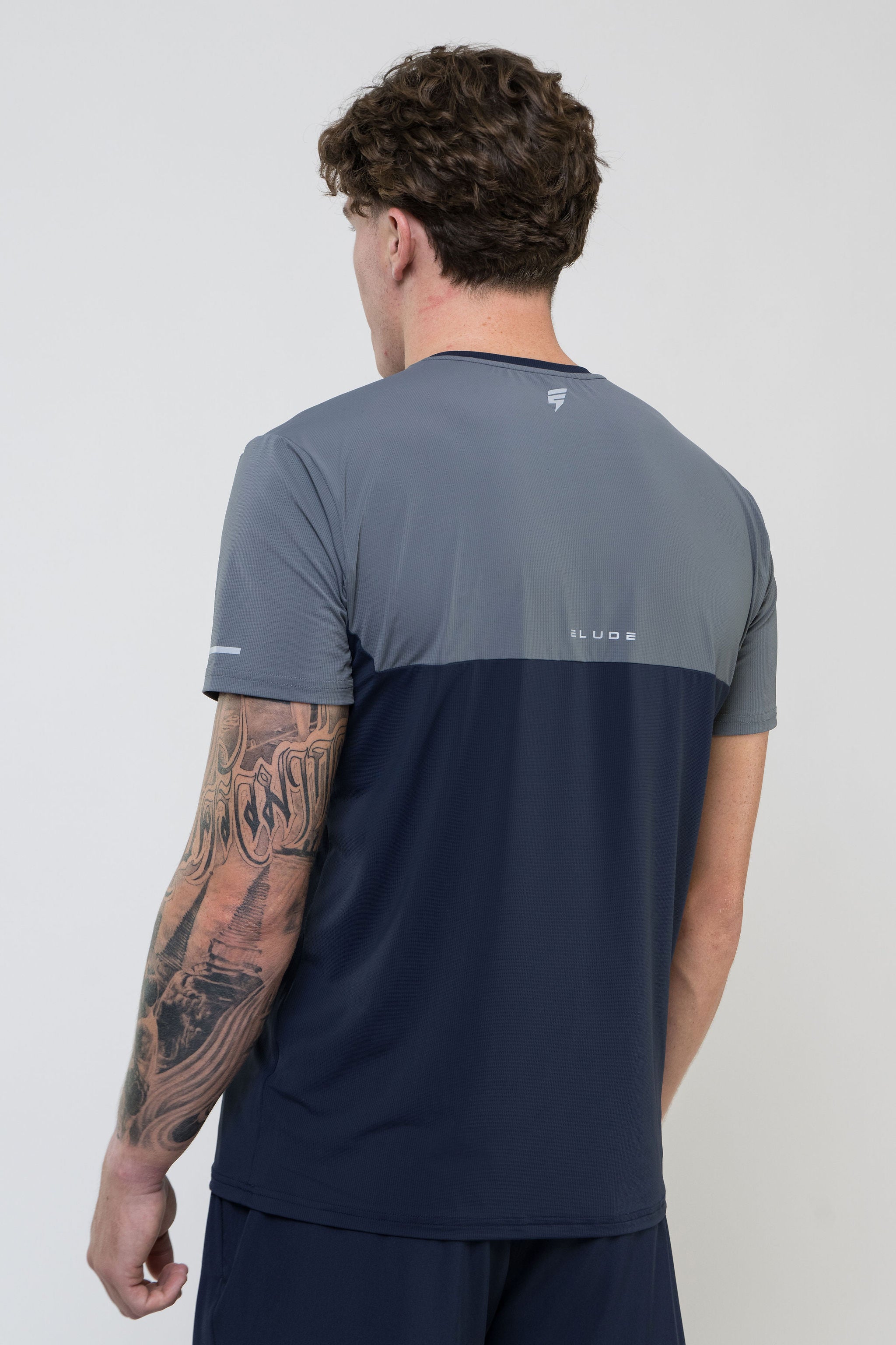 TRACK TEE - NAVY/LIGHT GREY