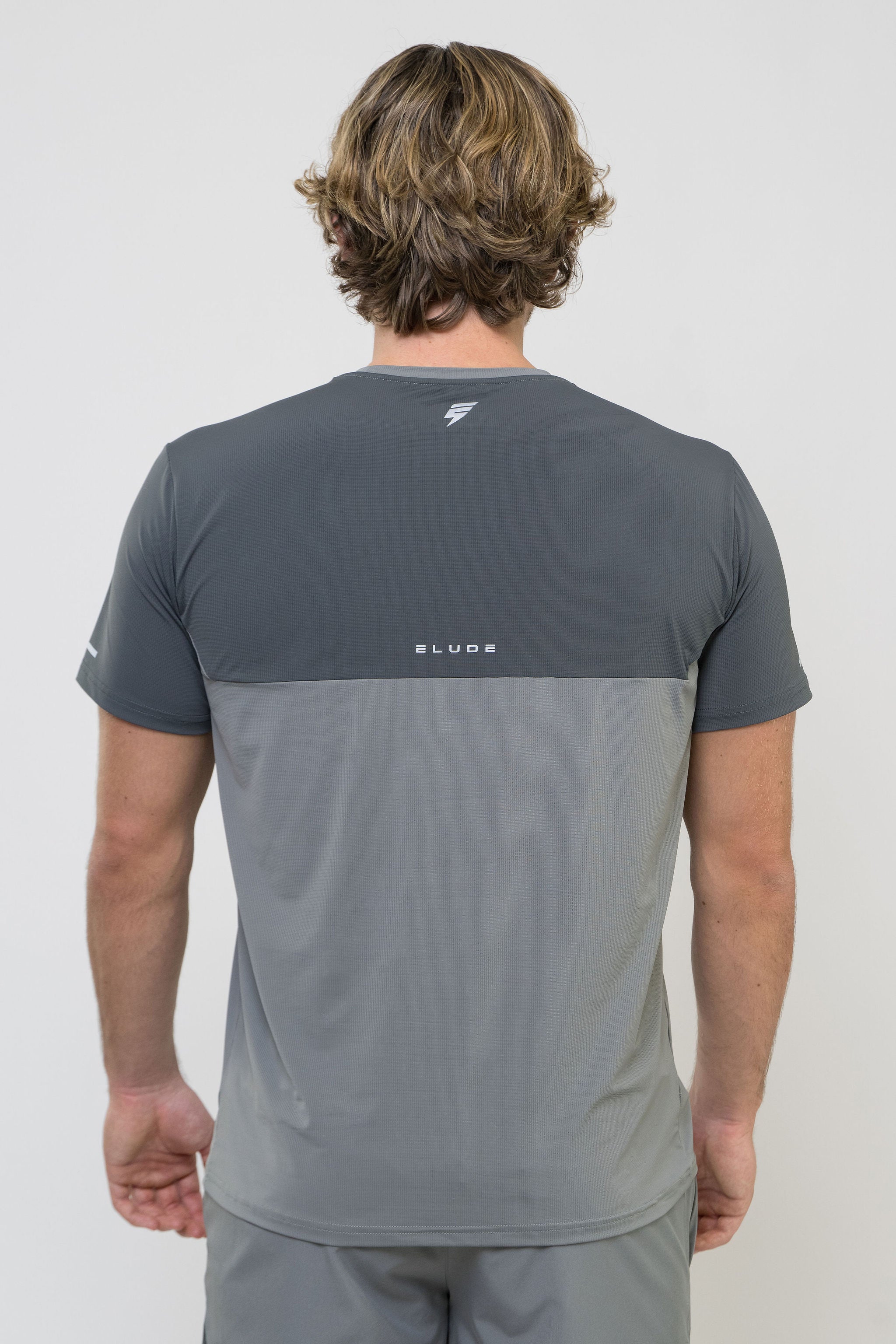 TRACK TEE - LIGHT GREY/GREY