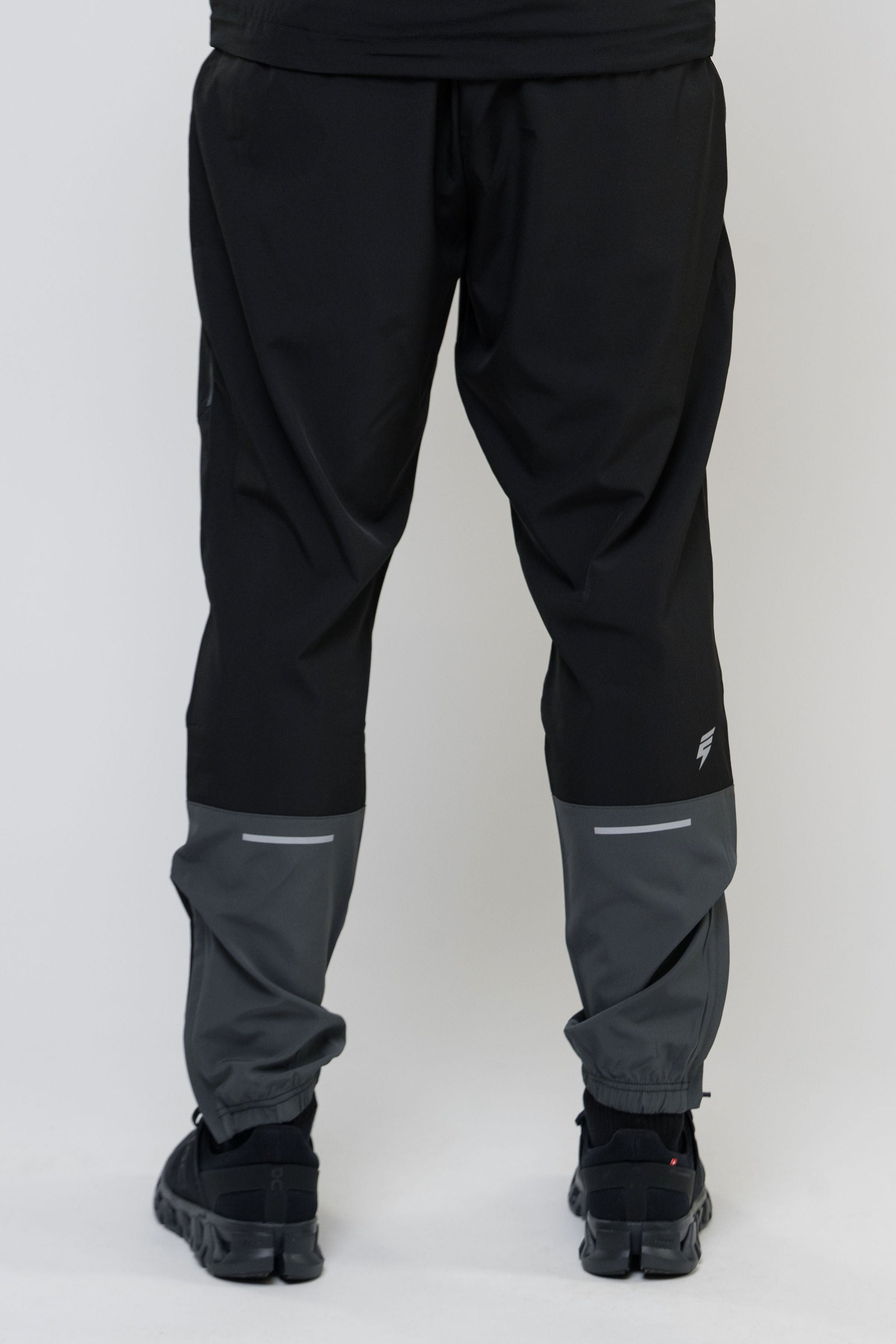 TRACK PANT - BLACK/DARK GREY