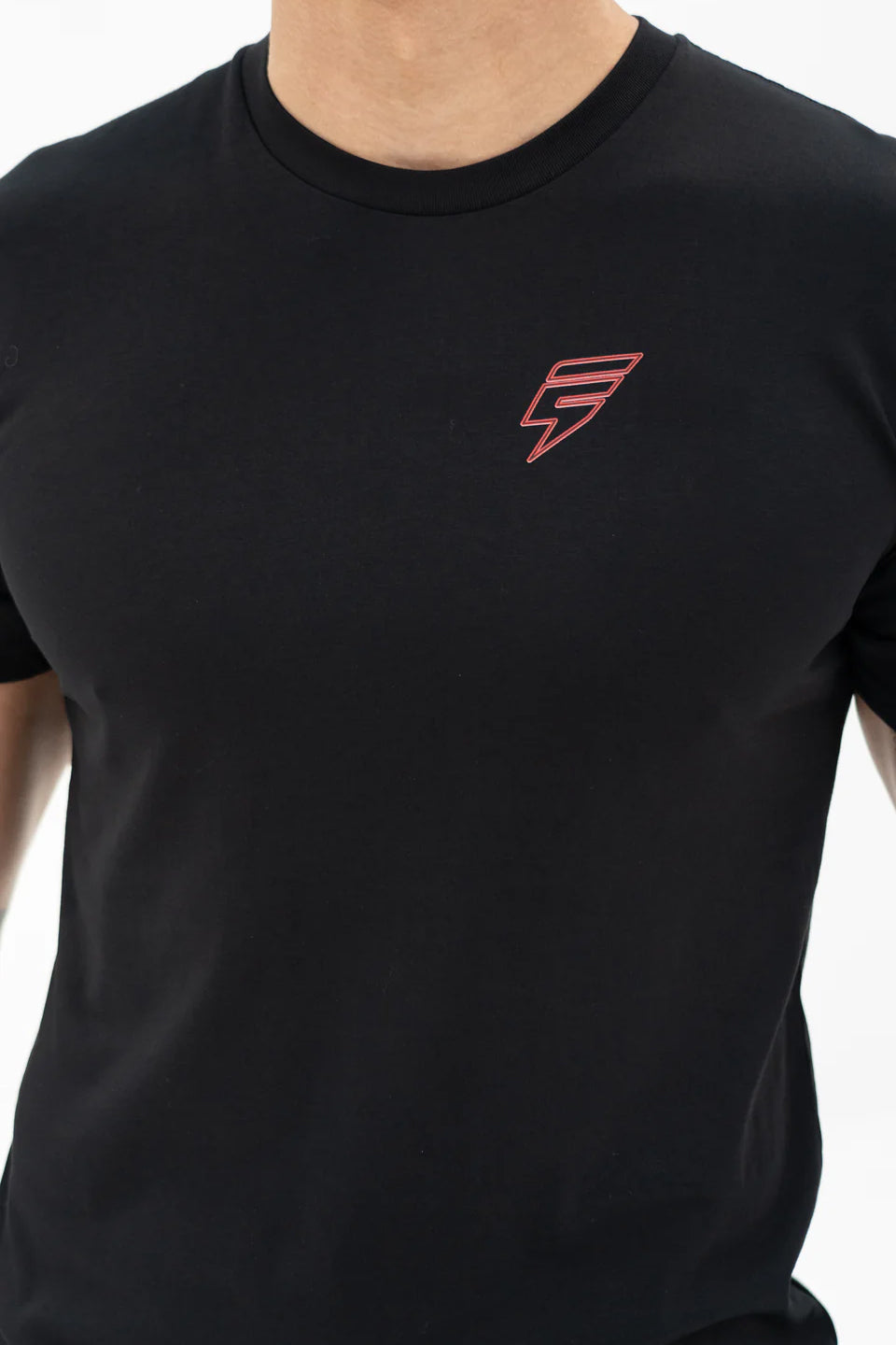 MOUNT TEE - BLACK/RED