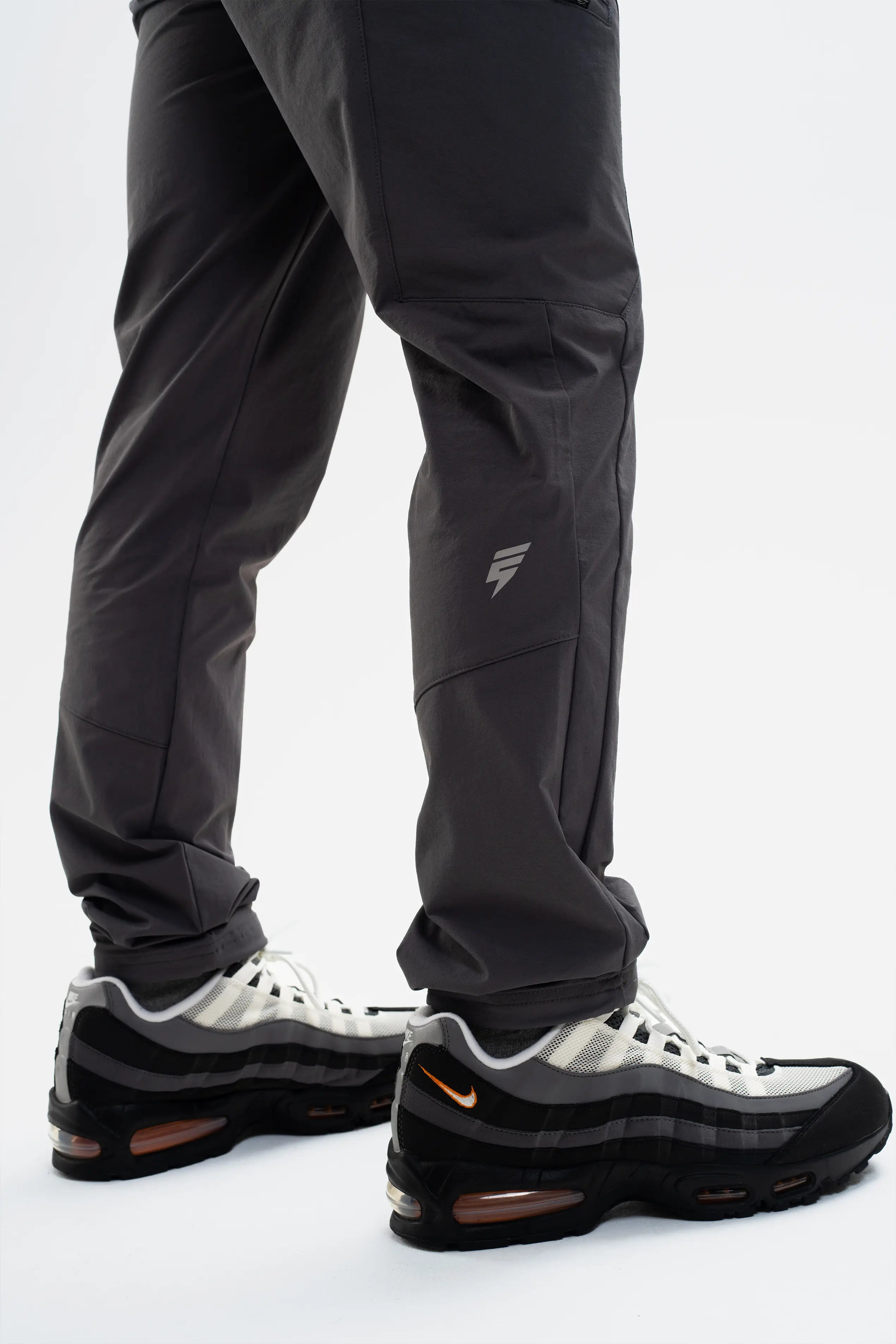 TRAIL 1/4 TRACKSUIT - GREY