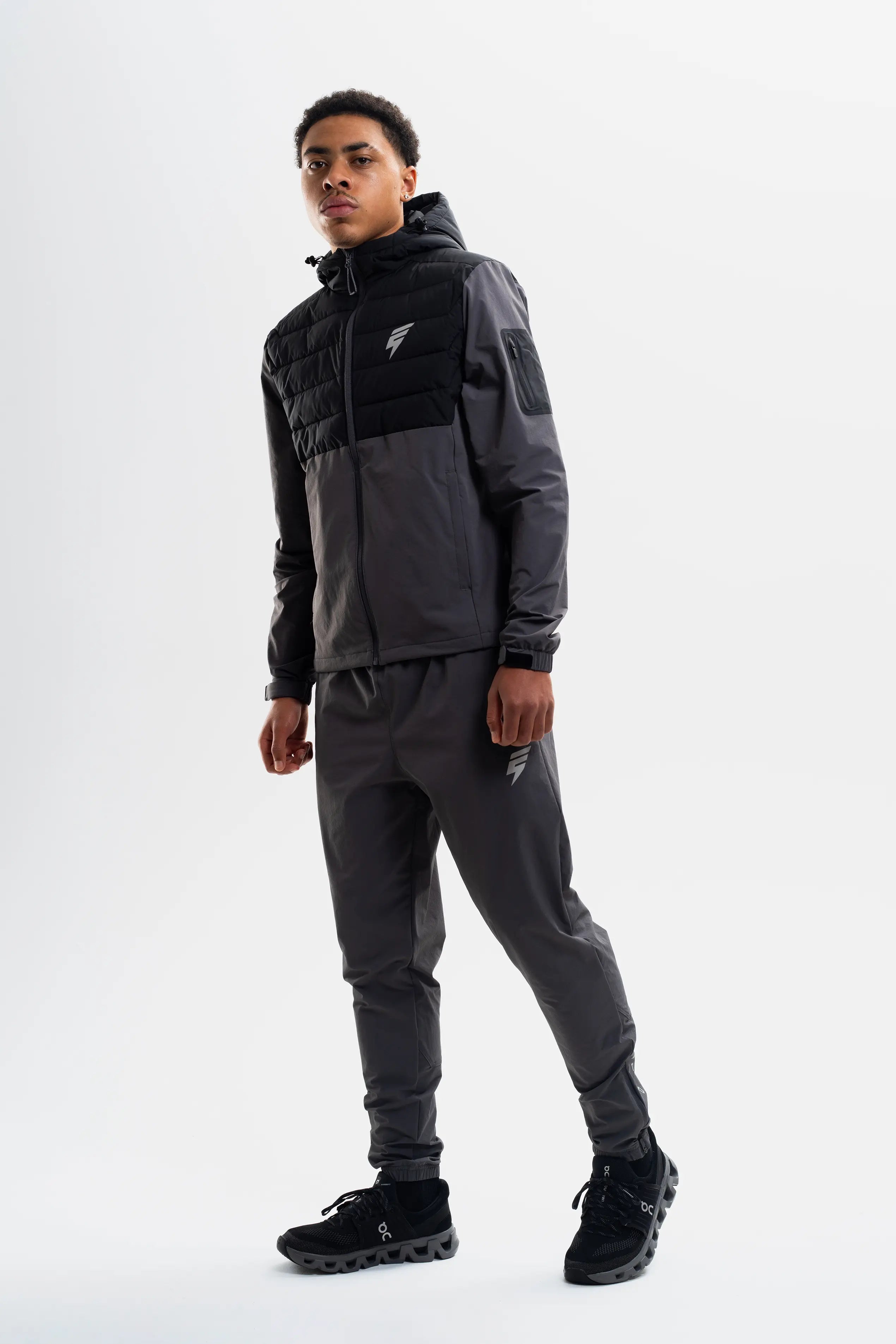 HYBRID JACKET - COAL/BLACK