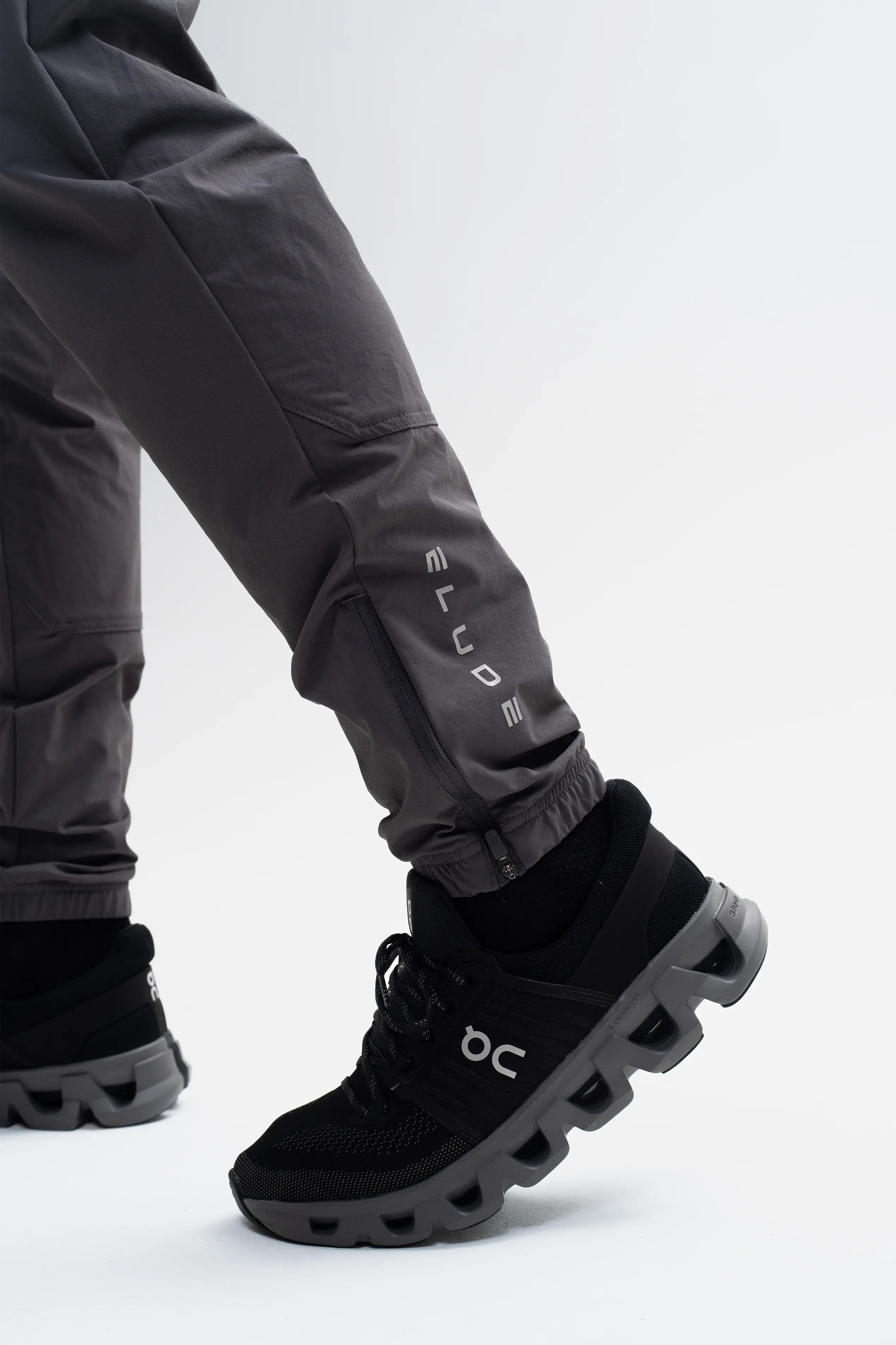 HYBRID TRACKSUIT - COAL/BLACK