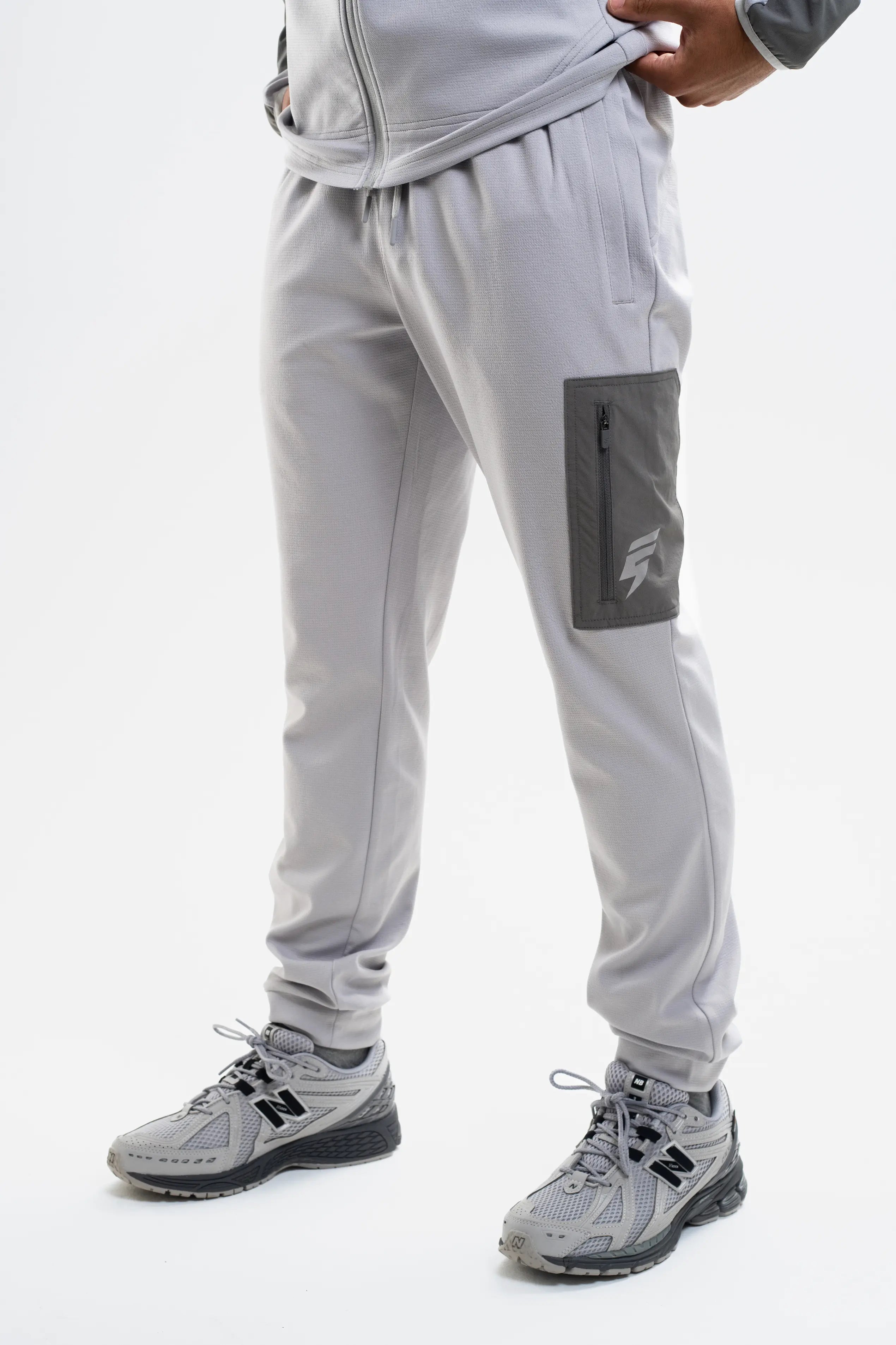 PATCH TRACKSUIT - LIGHT GREY/GREY