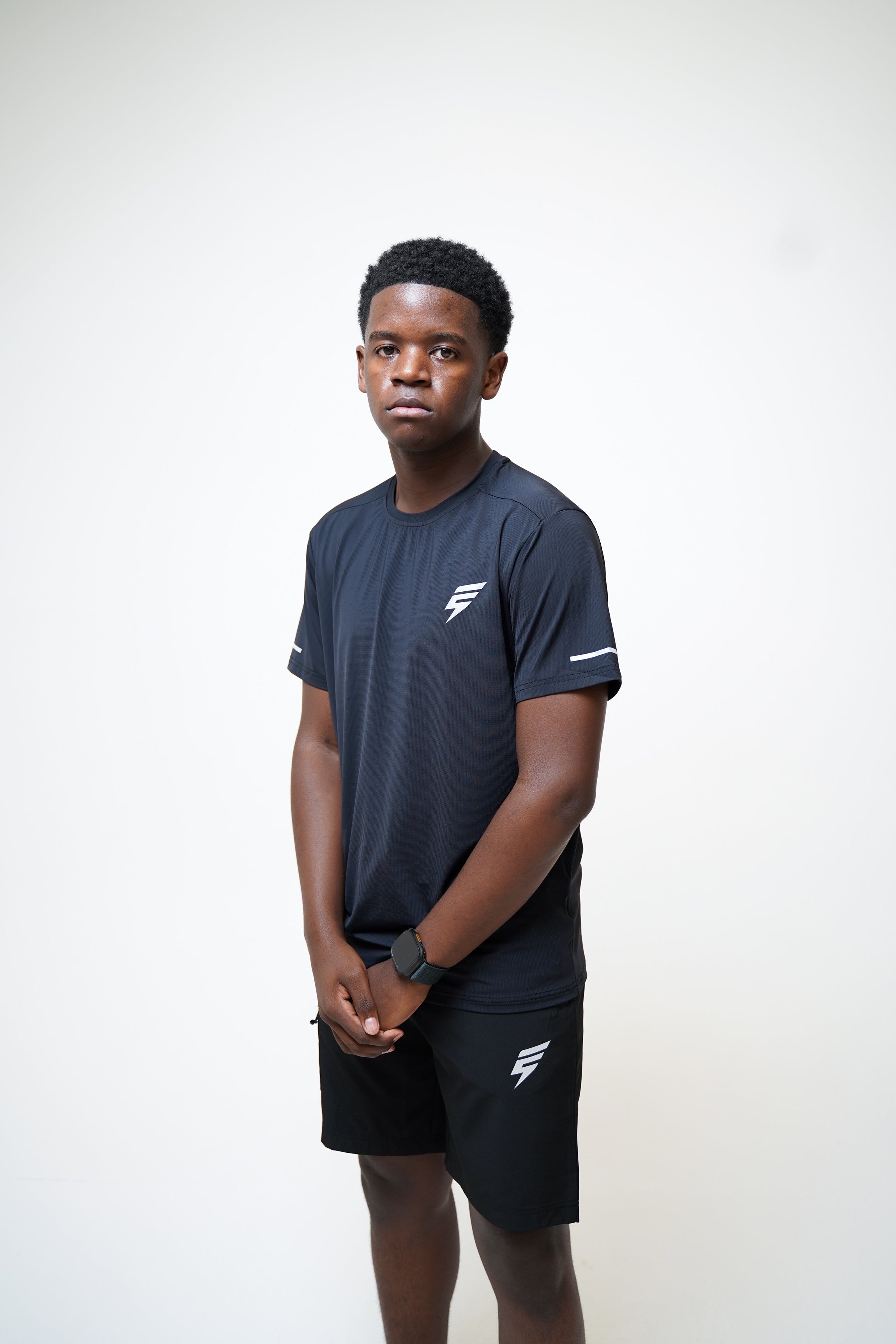 CORE CARGO SHORT - BLACK