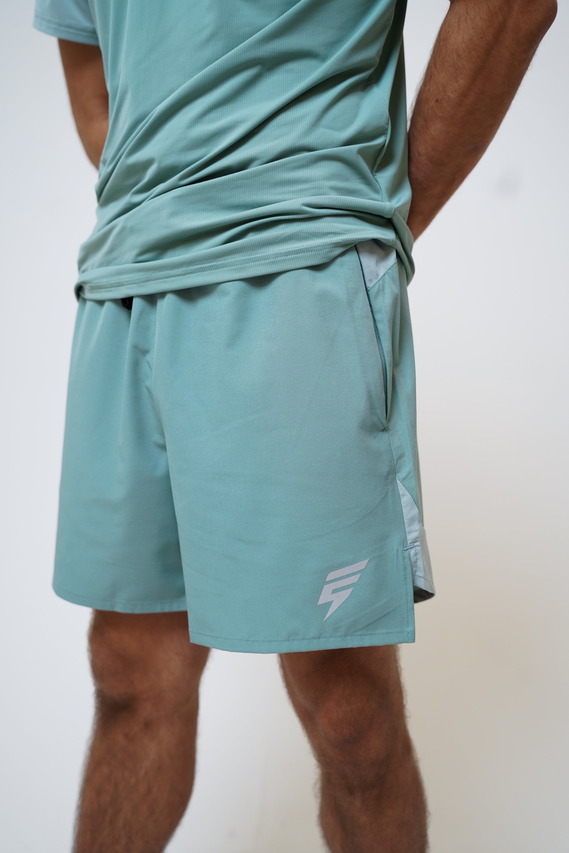 SPLIT SET - PALE GREEN