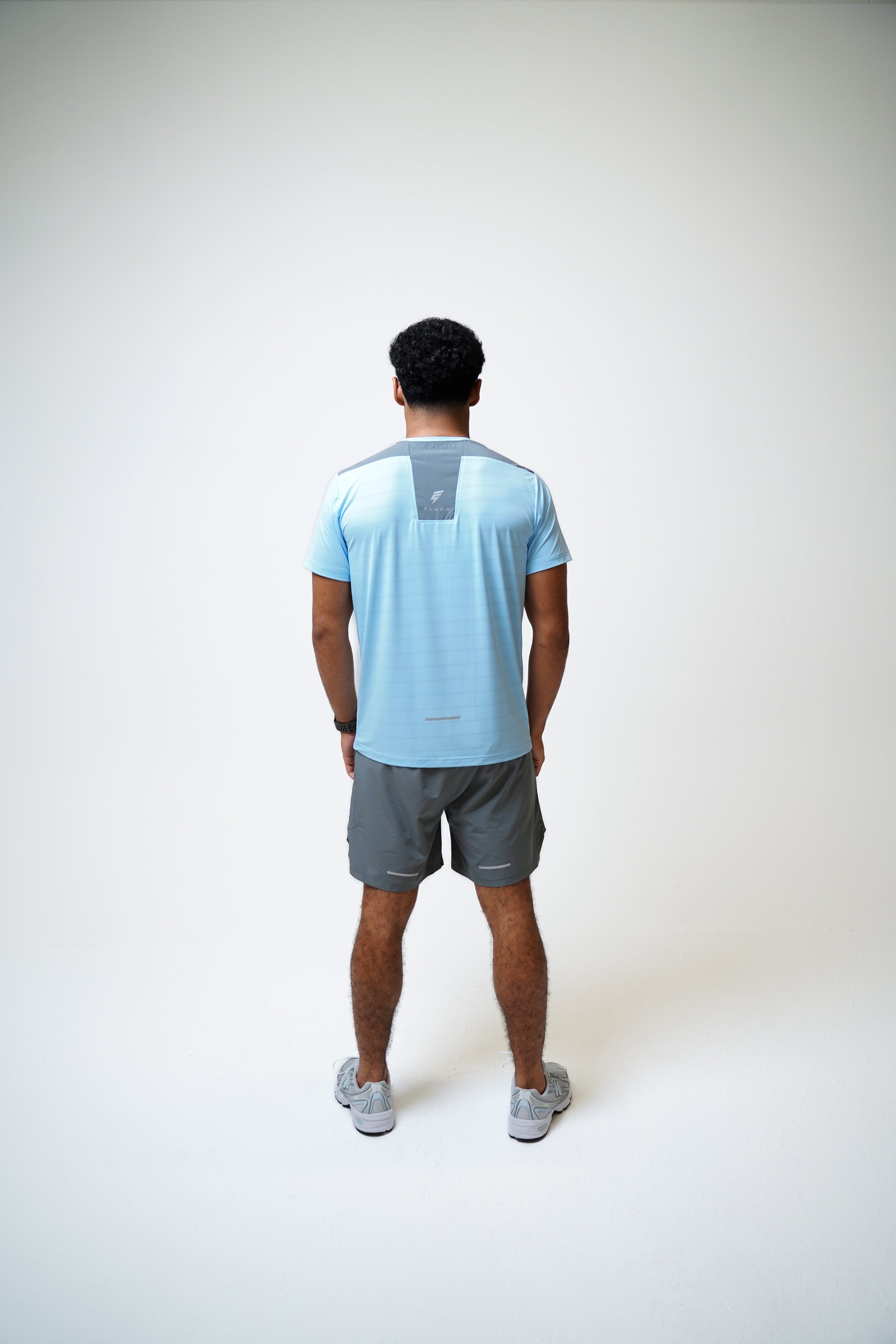 VENT TEE - BABY BLUE/GREY