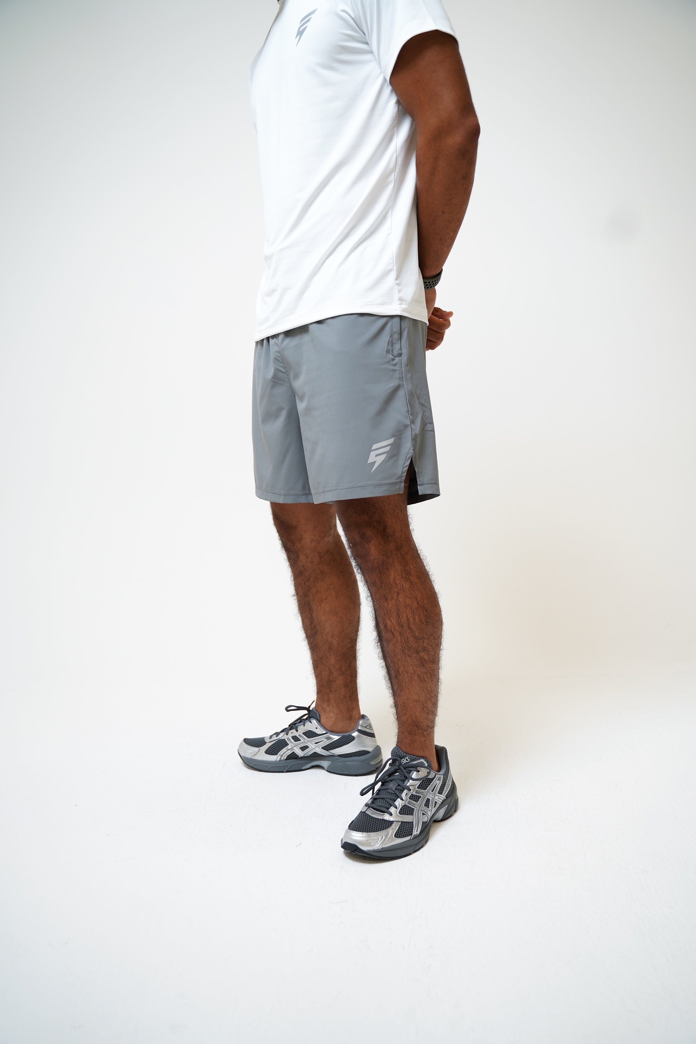 VENT SHORTS - GREY