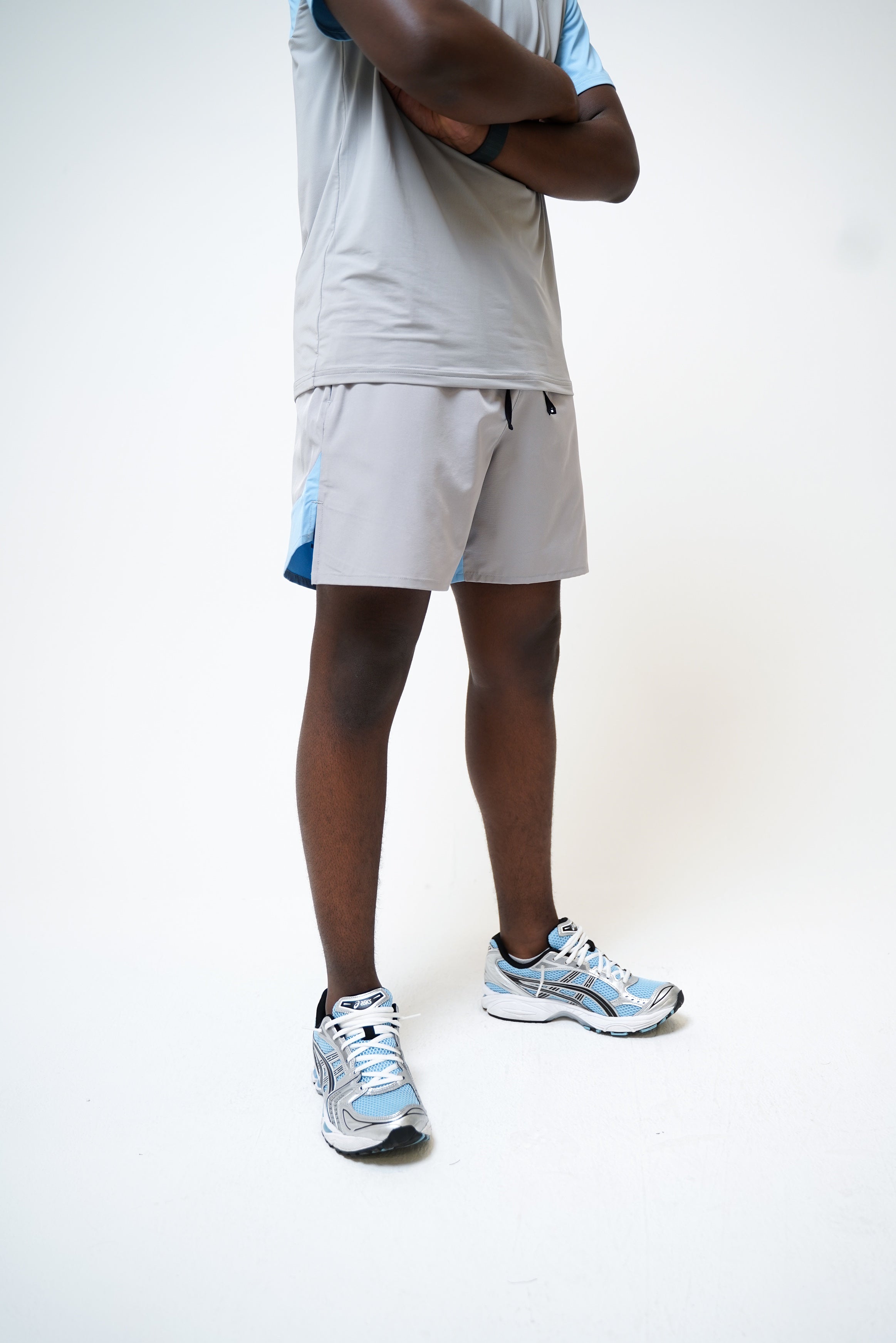 SPLIT SHORTS - LIGHT GREY/BABY BLUE