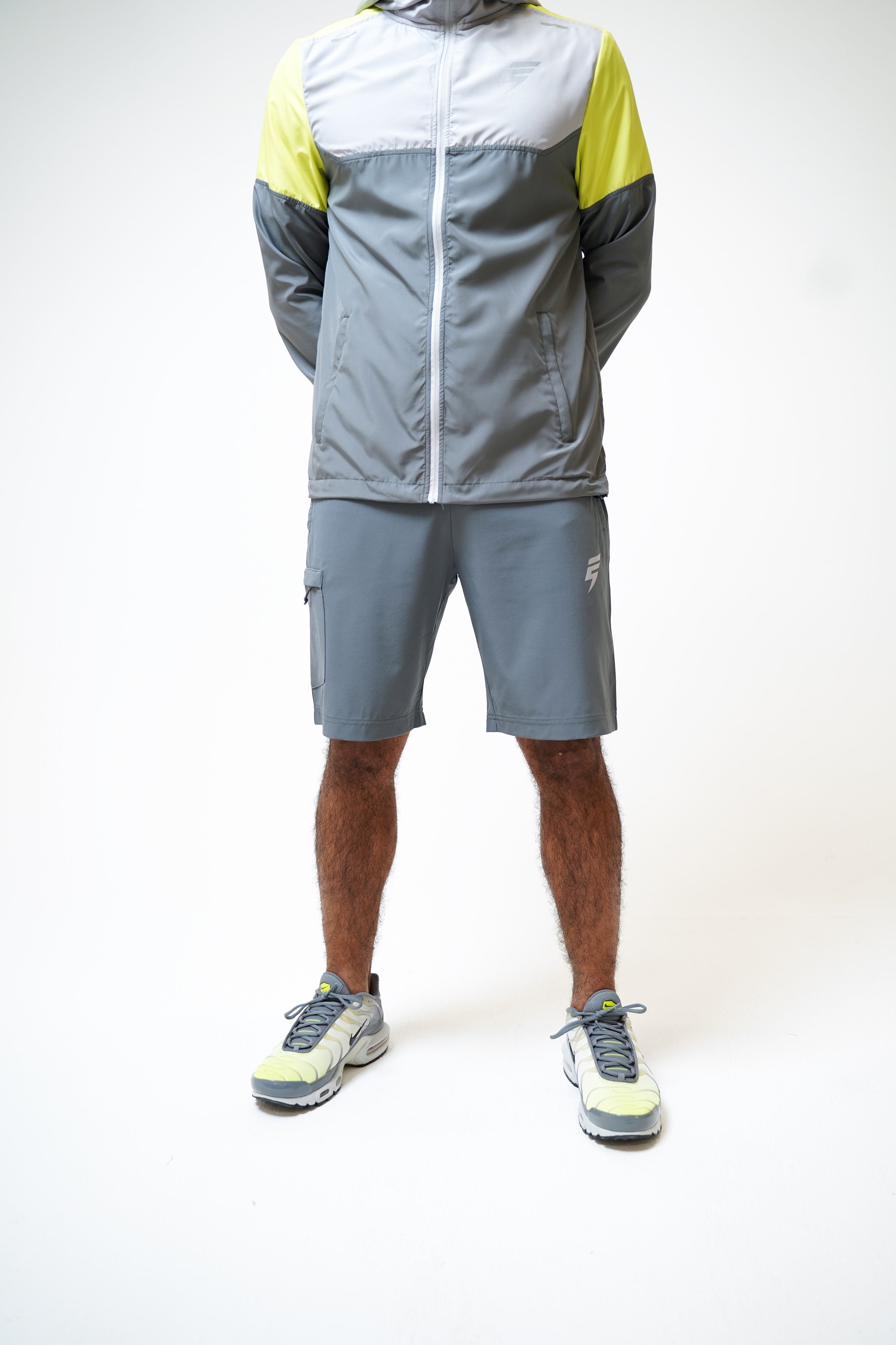 CORE WINDBREAKER SET - GREY/LIME
