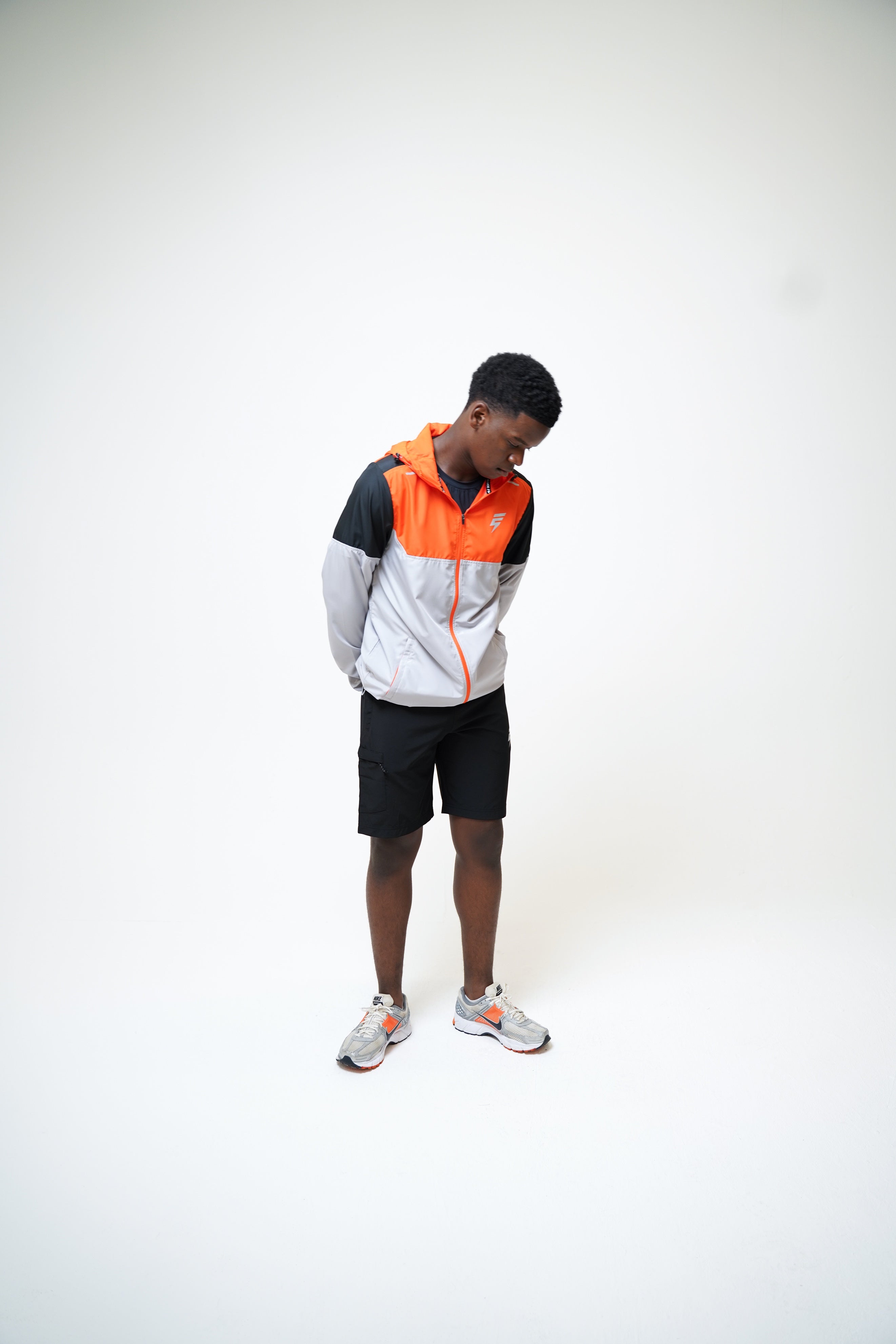 CORE CARGO WINDBREAKER SET - BLACK/ORANGE/LIGHT GREY