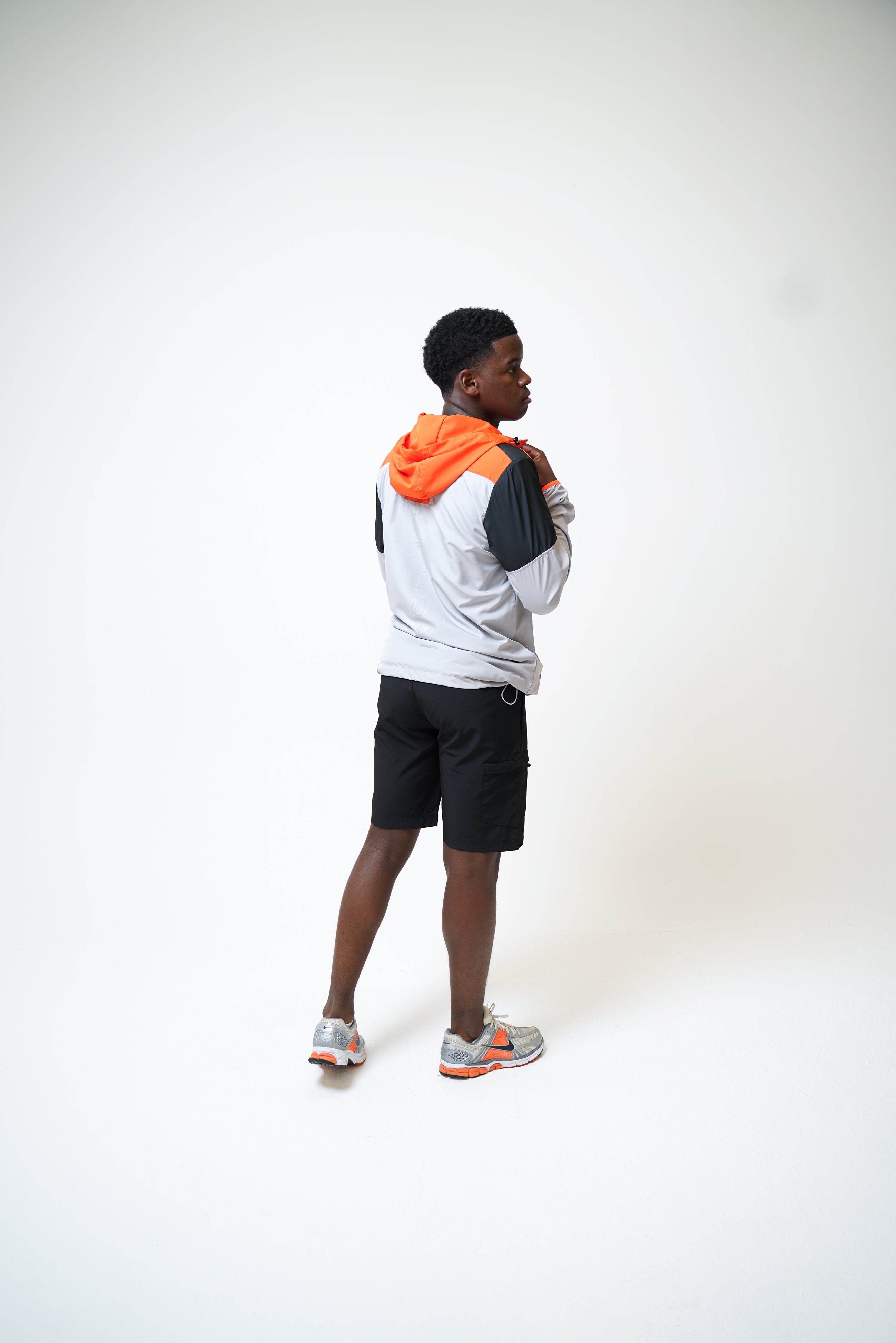 CORE CARGO WINDBREAKER SET - BLACK/ORANGE/LIGHT GREY