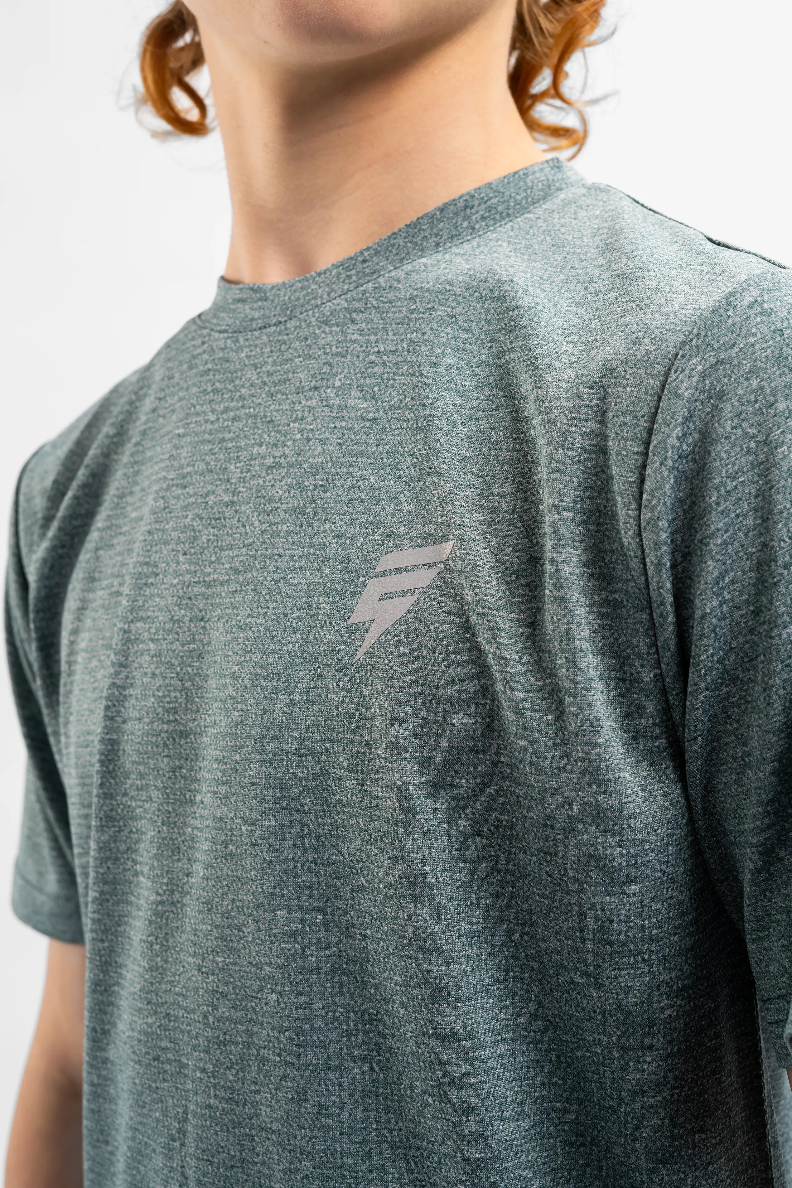 JUNIOR APEX TEE - GREEN