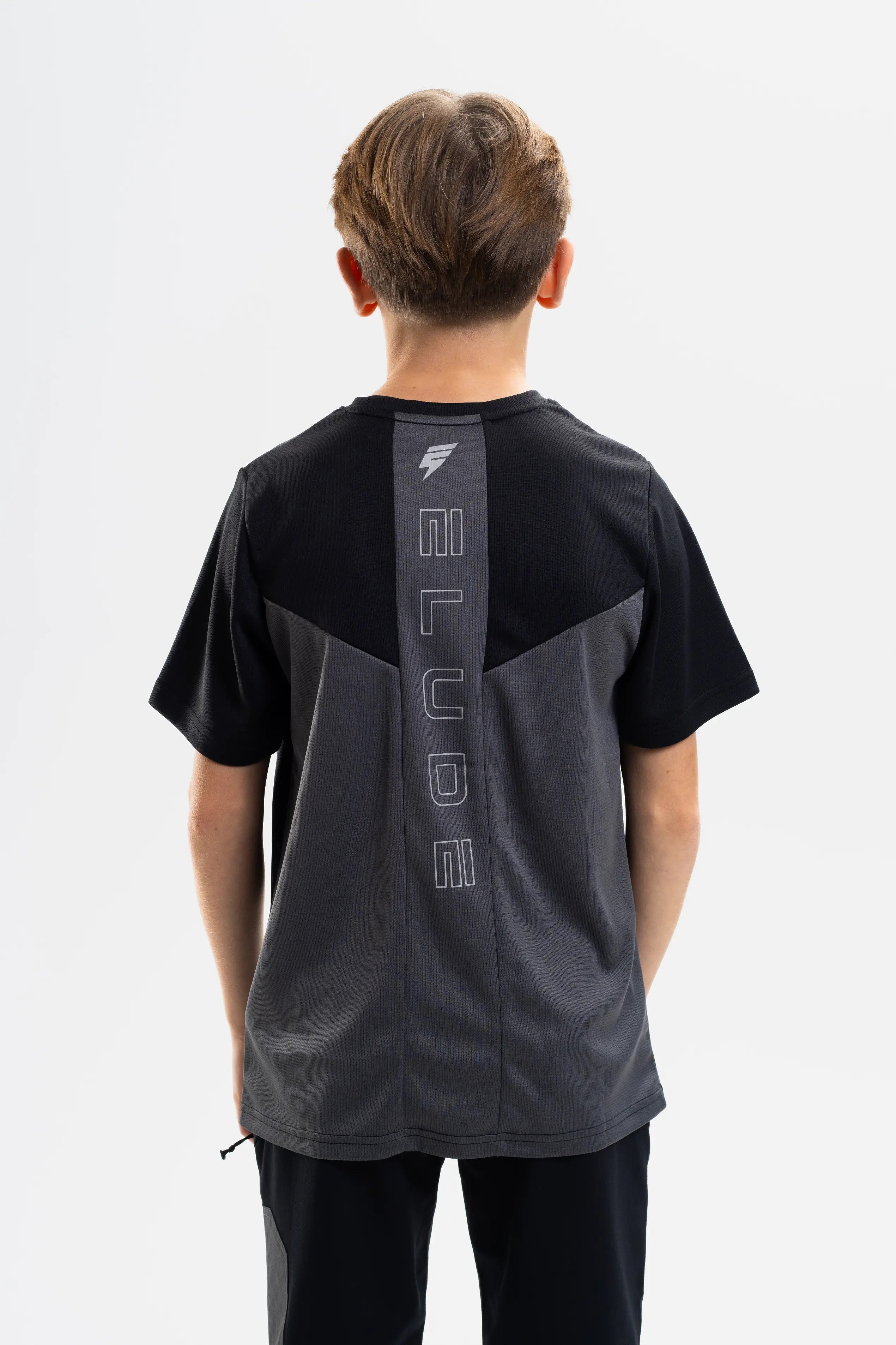 JUNIOR TECH TEE - BLACK/COAL