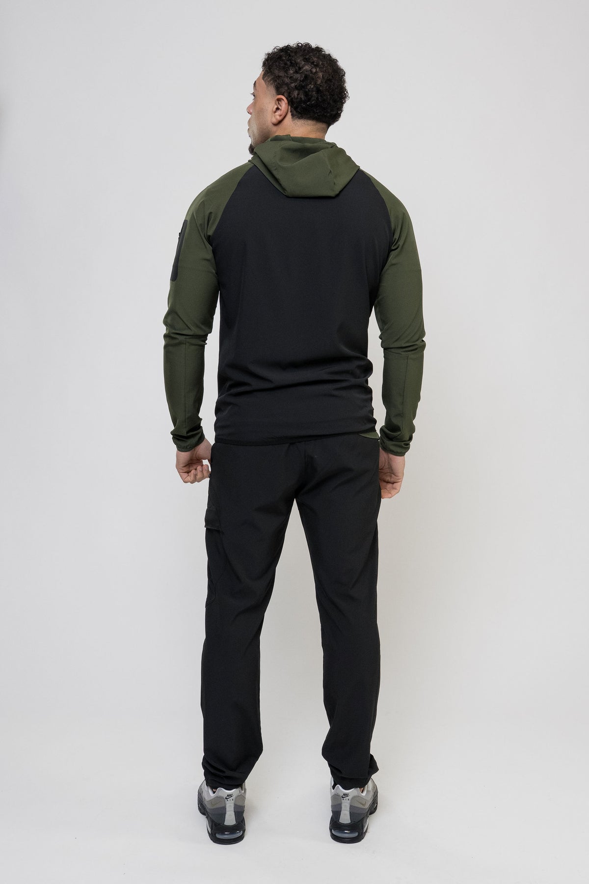 CORE TRACKSUIT - BLACK/KHAKI