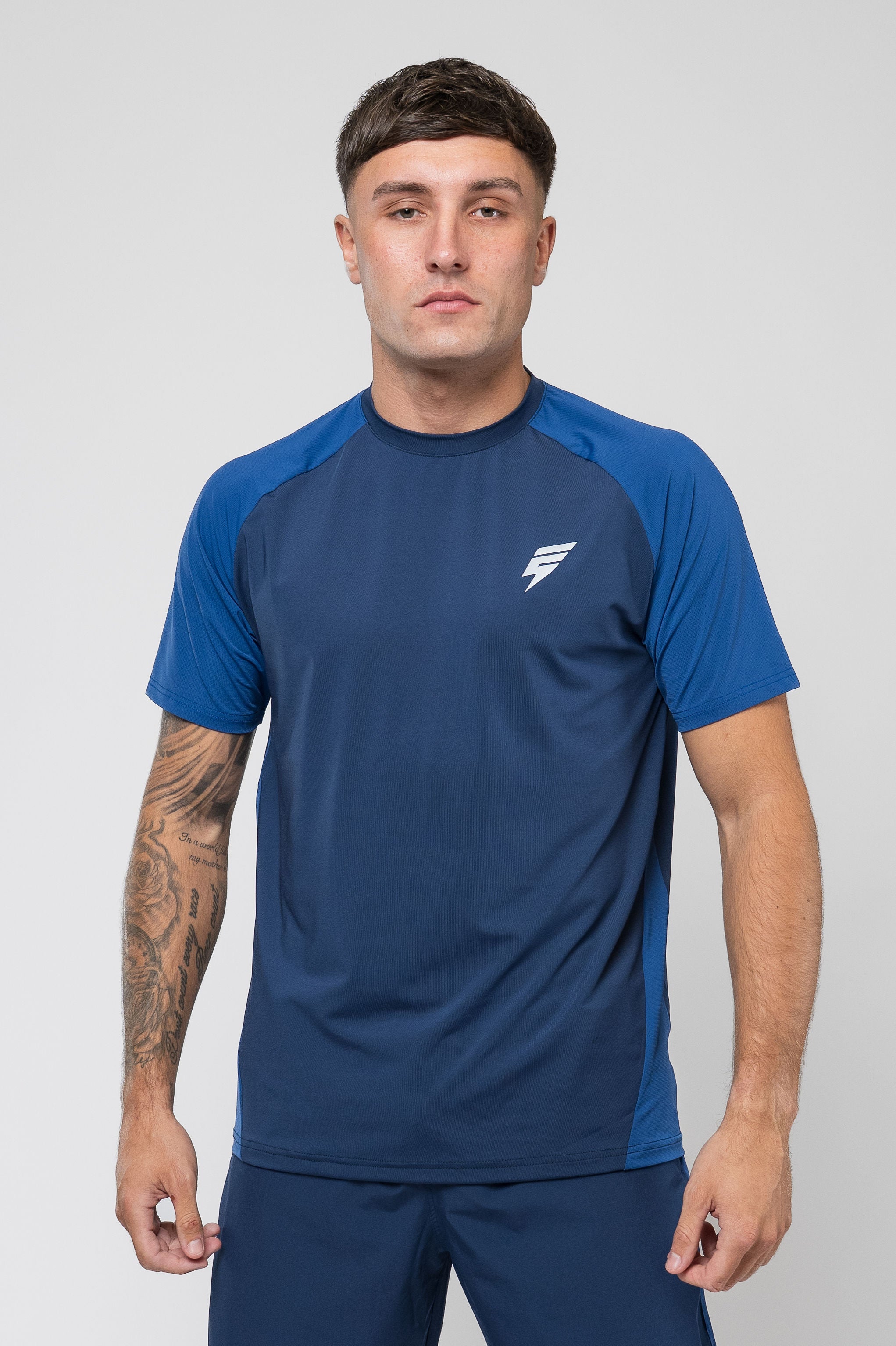 BREATHE SHORT SET - NAVY/BLUE