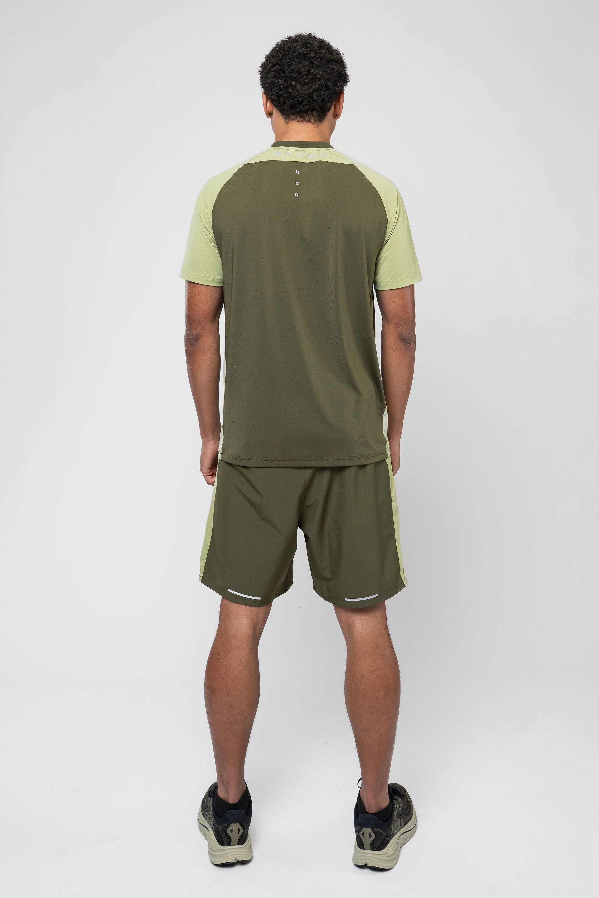 BREATHE SHORT SET - KHAKI/GREEN