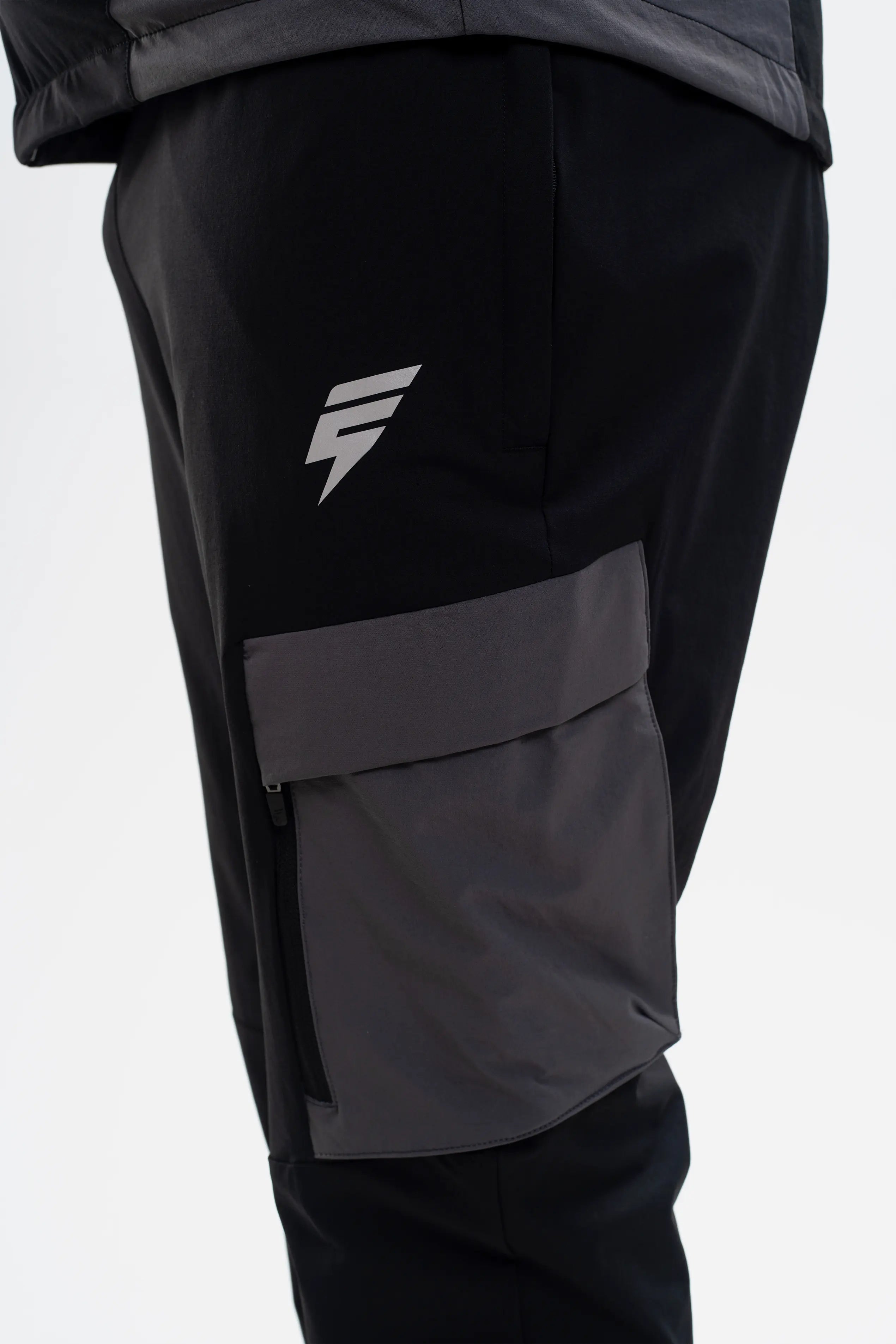 PEAK PANT - BLACK/COAL