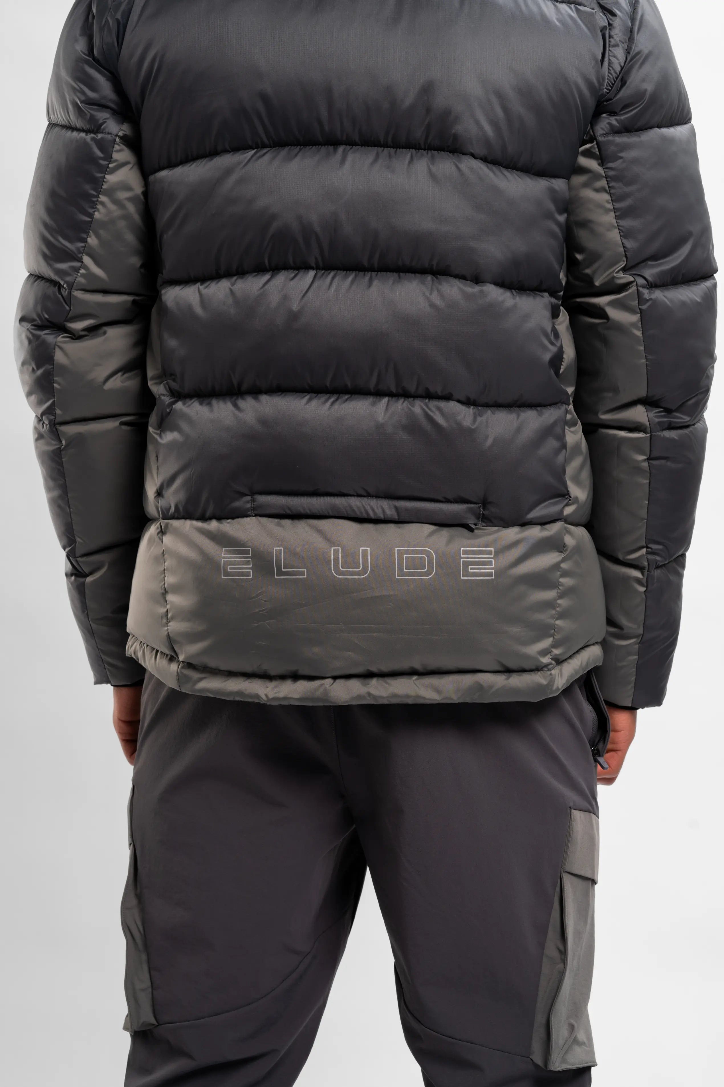 POLAR COAT - COAL/GREY