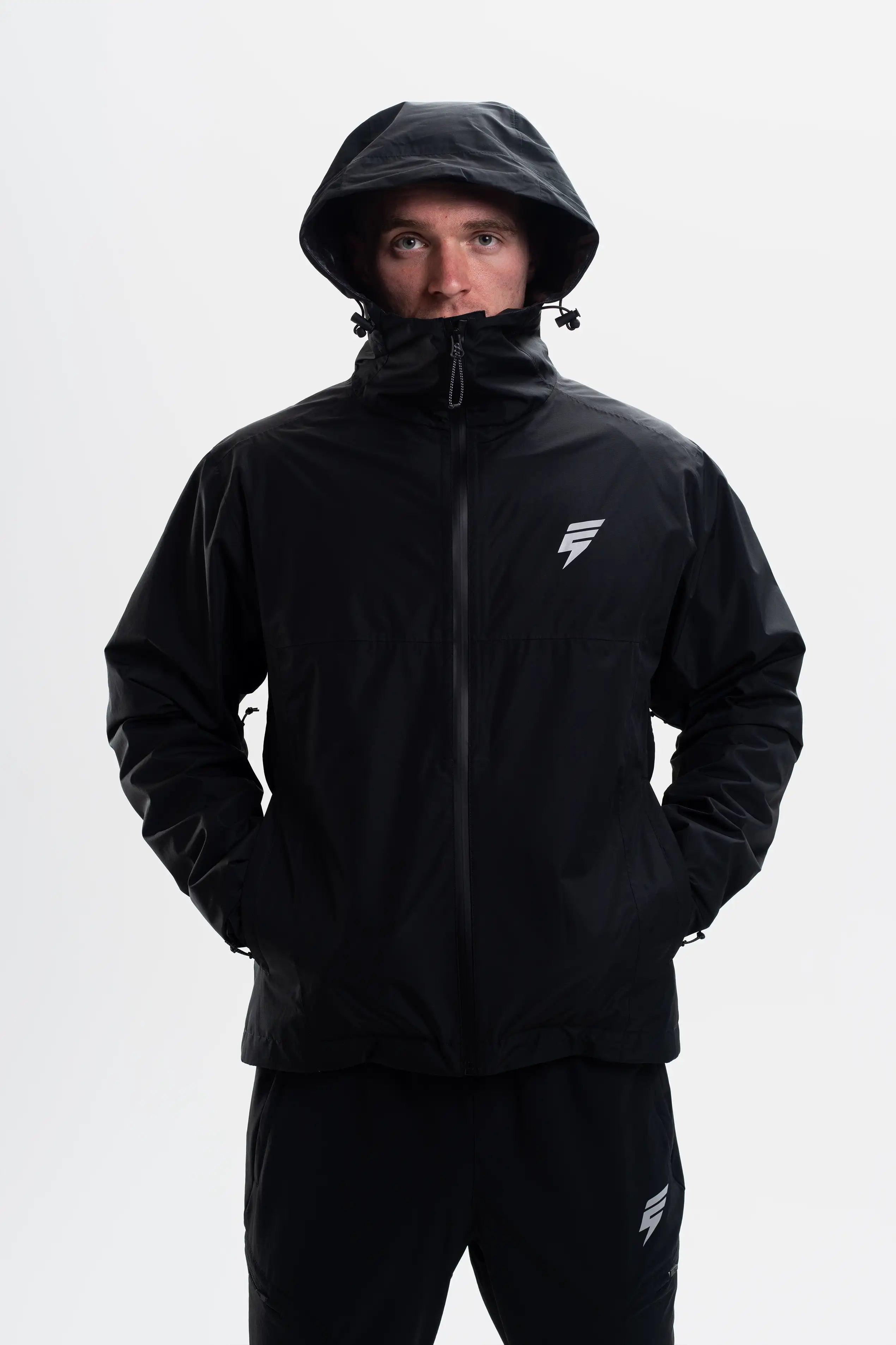STORM RAINCOAT - BLACK