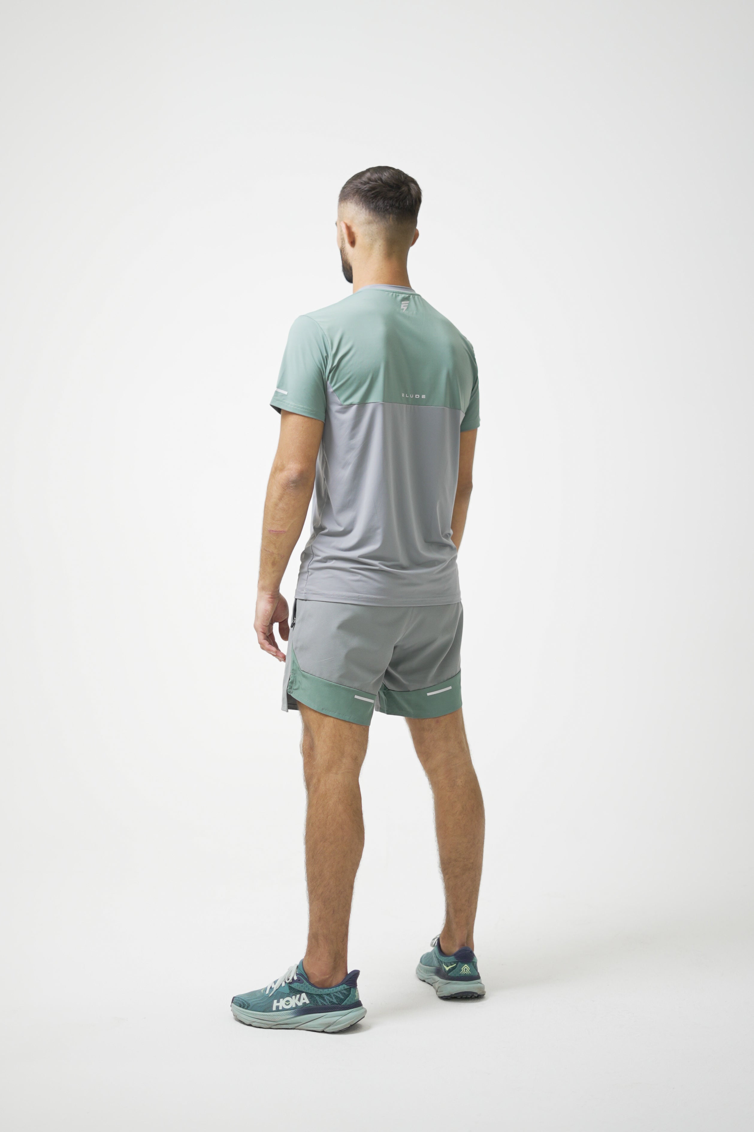 SPLIT TEE - LIGHT GREY/SAGE GREEN
